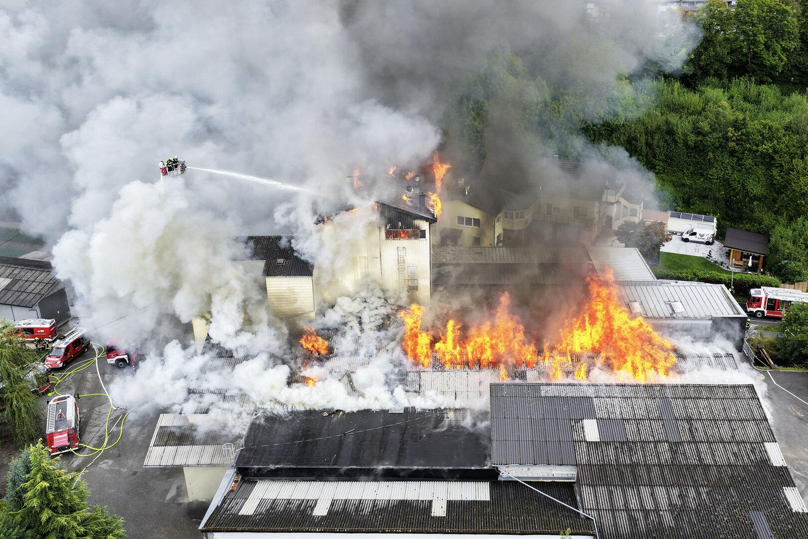 Mattighofen: Staubexplosion verursachte wohl Pelletswerk-Brand