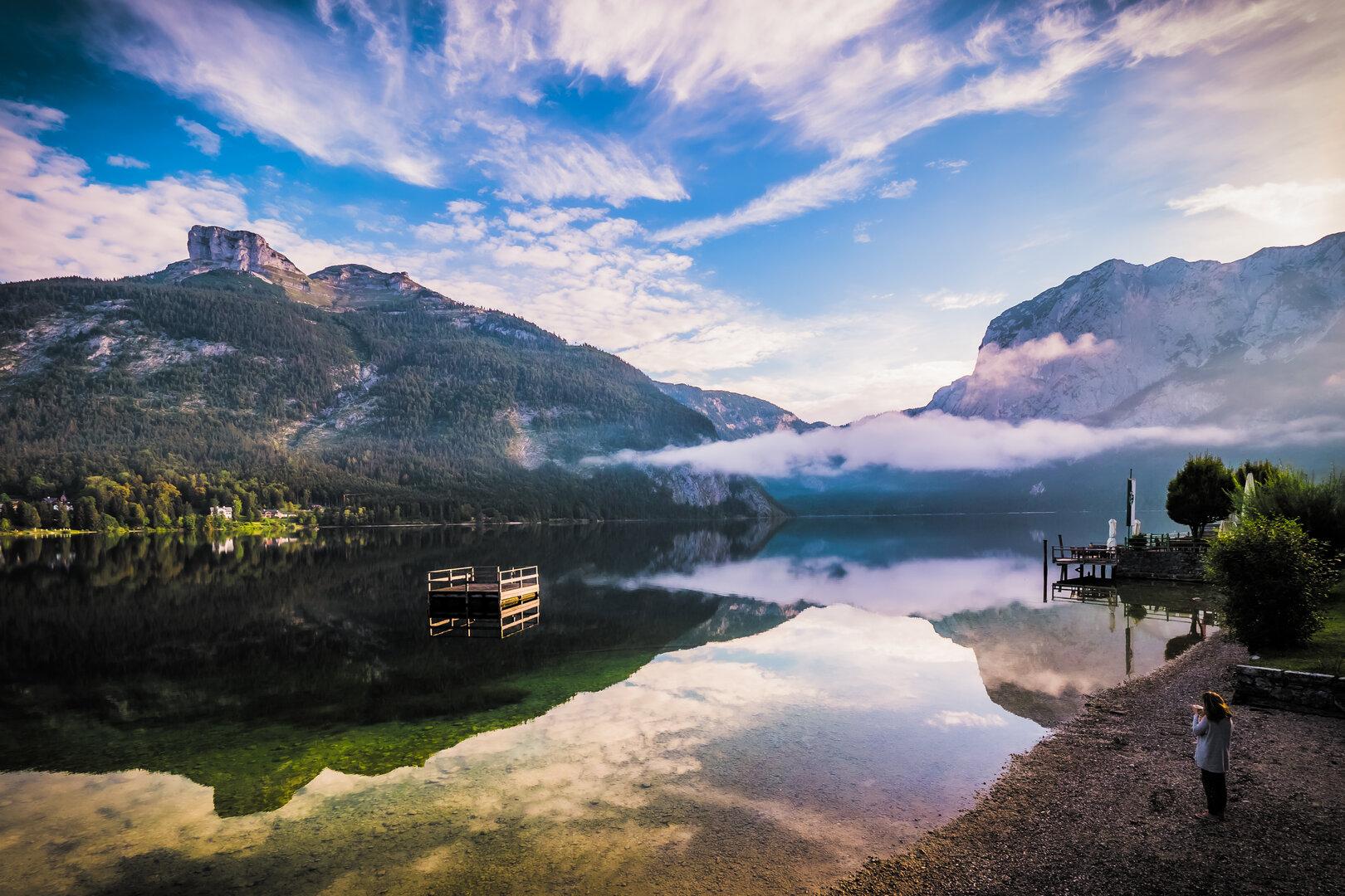 Raziskava kaže na ambivalenten odnos tujcev do Avstrije: visoka kakovost življenja, a težavna socialna integracija