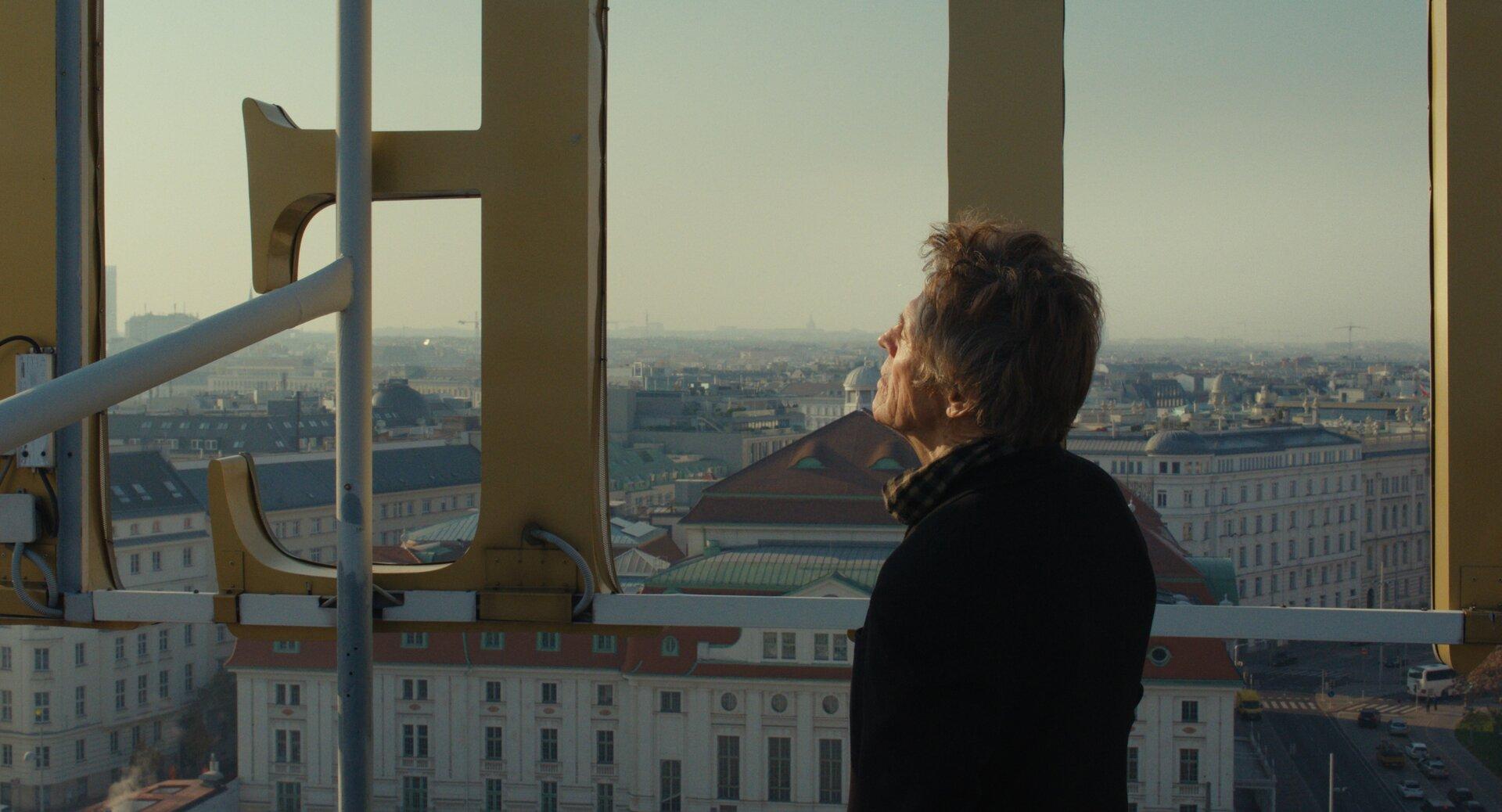 Filmfestival: Dwayne "The Rock“ Johnson weint in Venedig