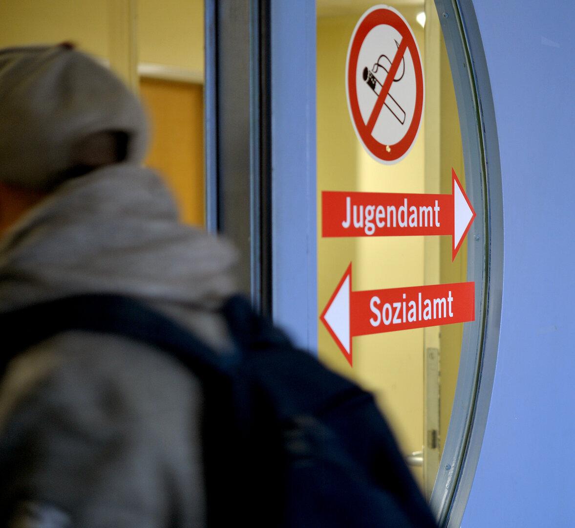 Dunaj bo zmanjšal sredstva za minimalno socialno pomoč za 200 milijonov evrov