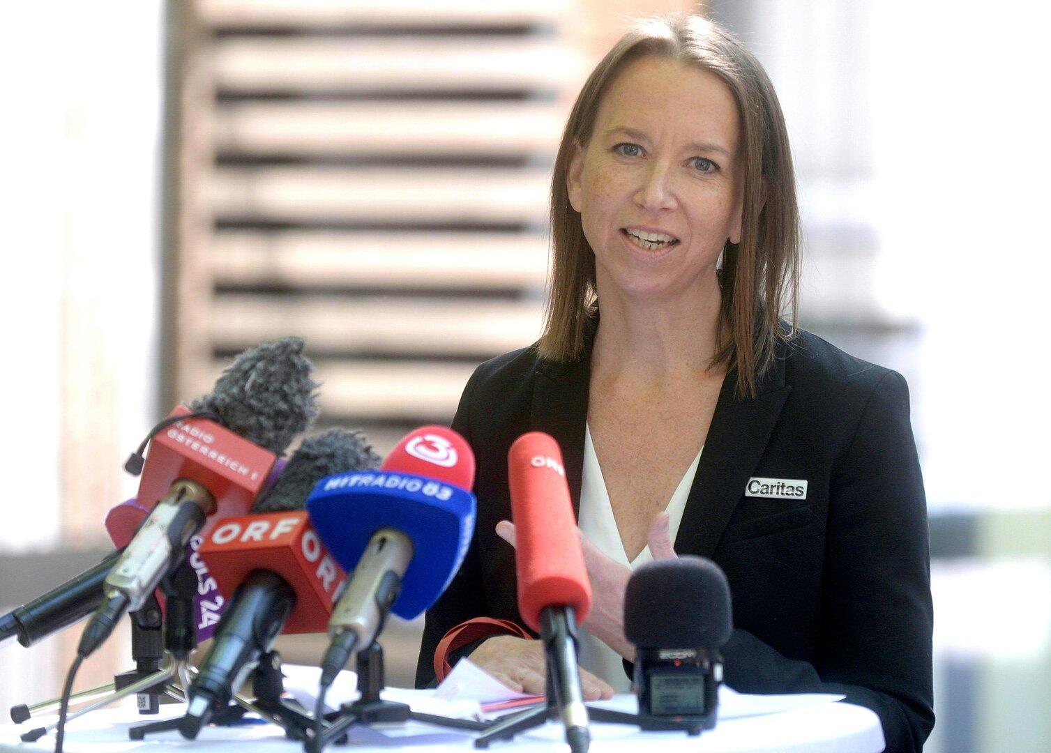 Avstrijske humanitarne organizacije opozarjajo na nevarnost za socialno mrežo