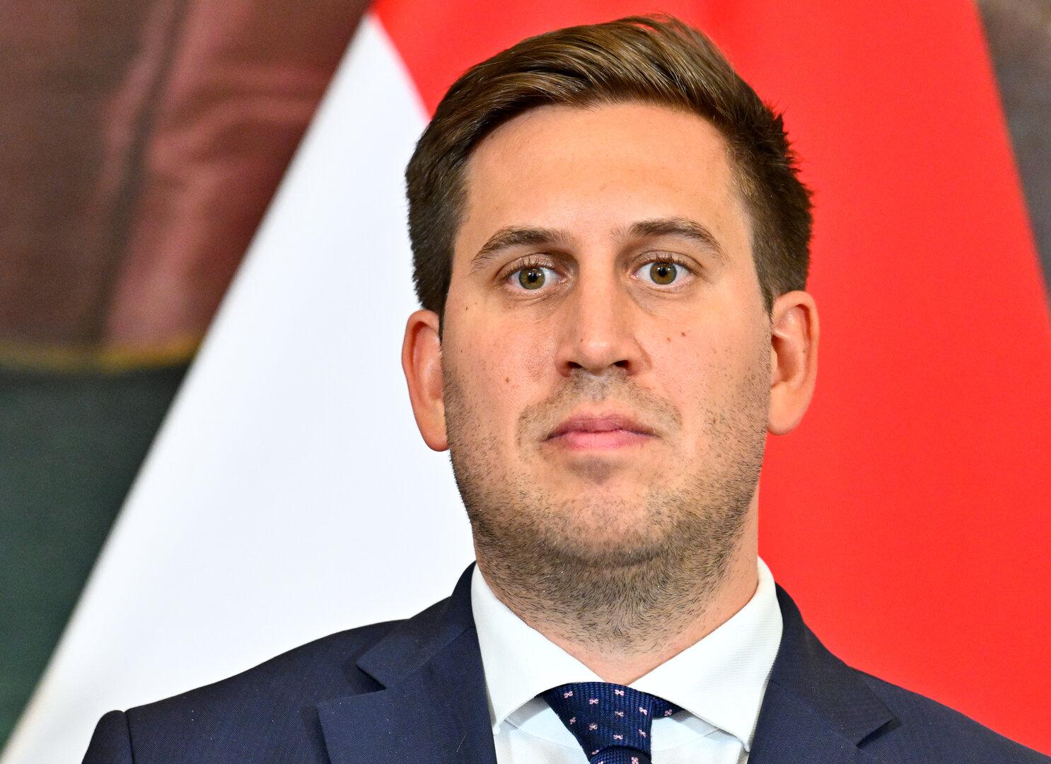 Beamten-Gehälter: Regierung wünscht sich bei Verhandlungen Entgegenkommen