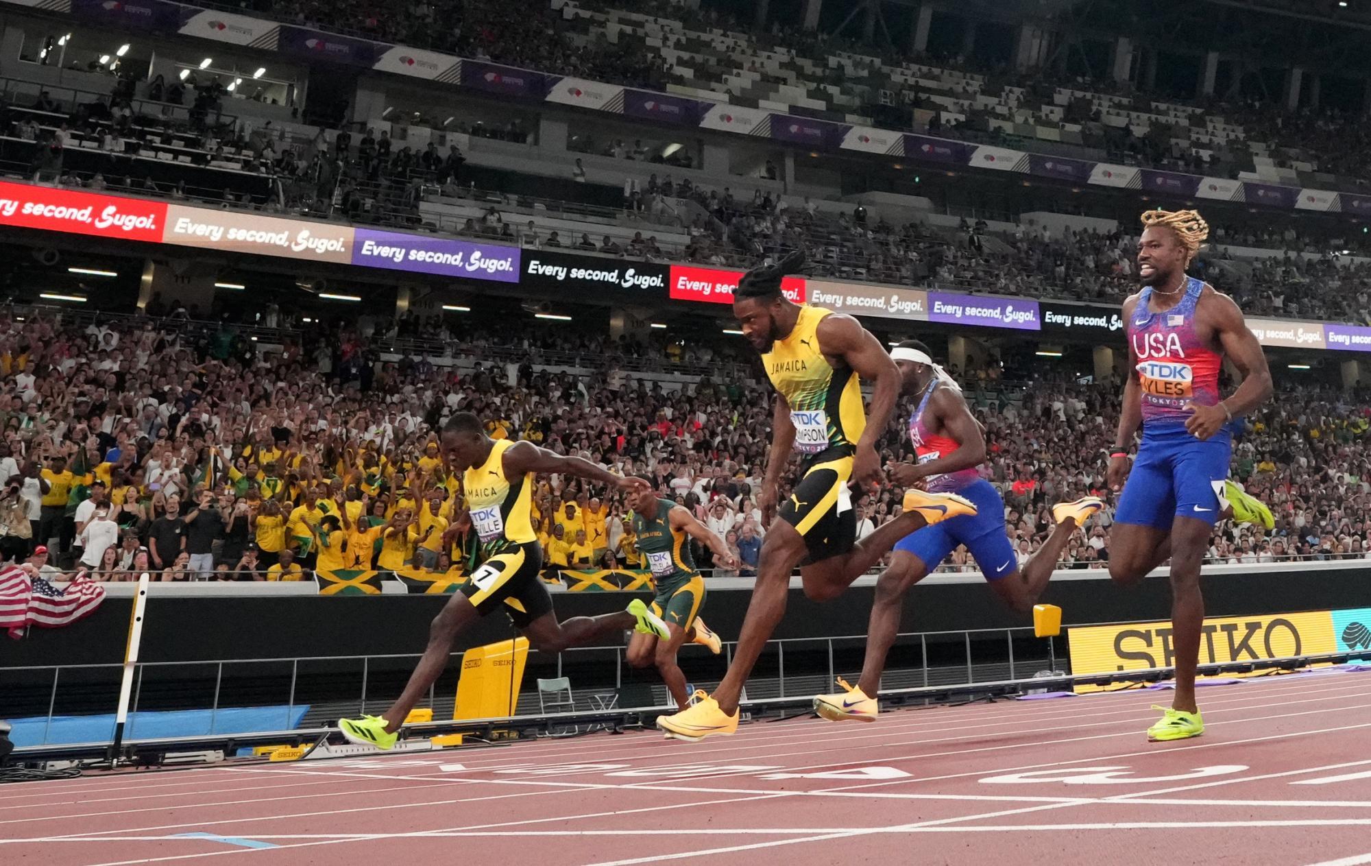 Leichtathletik-WM in Tokio: Gold über 100 Meter an Jamaika und die USA