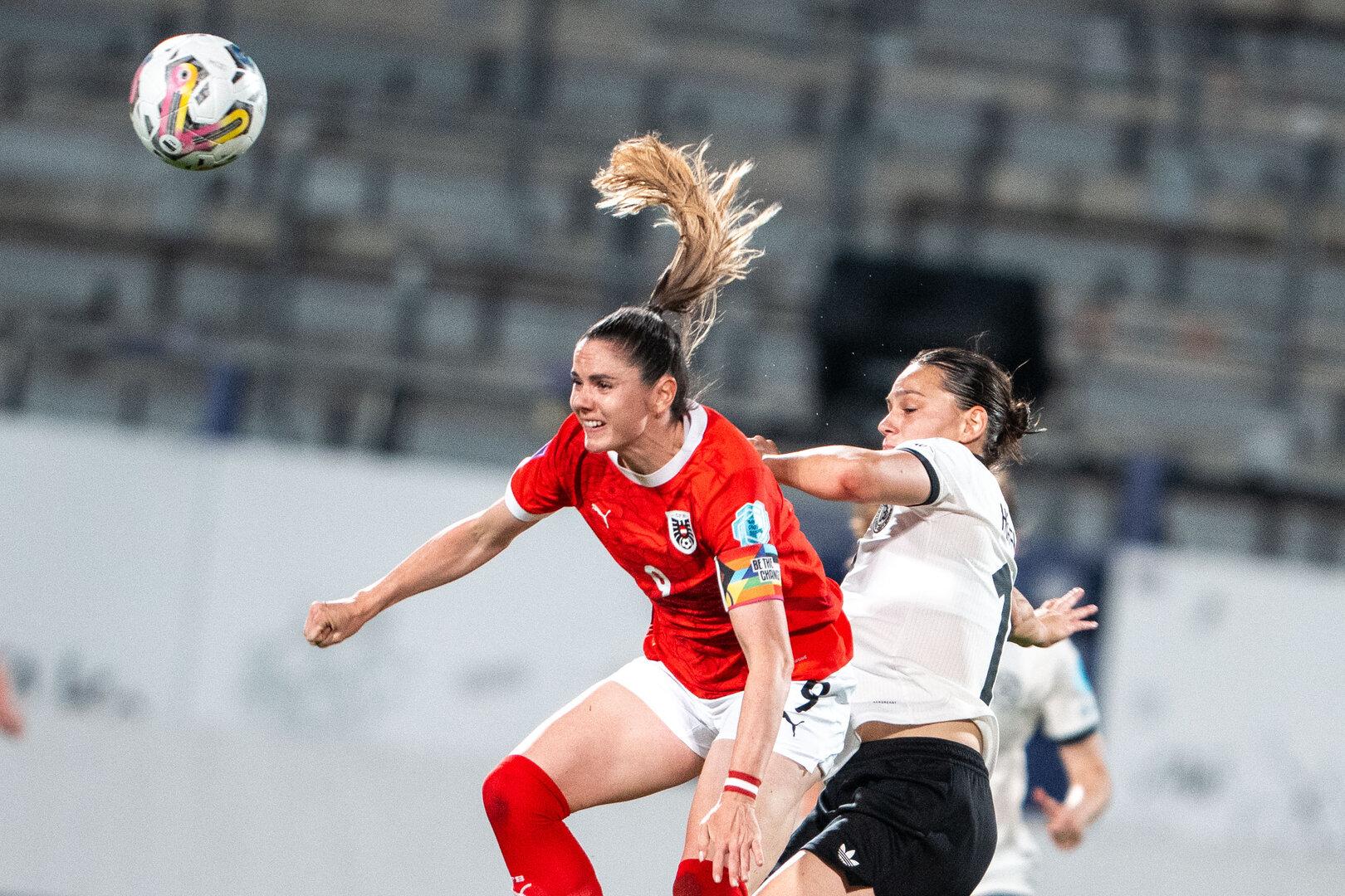 Avstrijska reprezentantka Sarah Zadrazil zaradi poškodbe križne vezi odsotna več mesecev