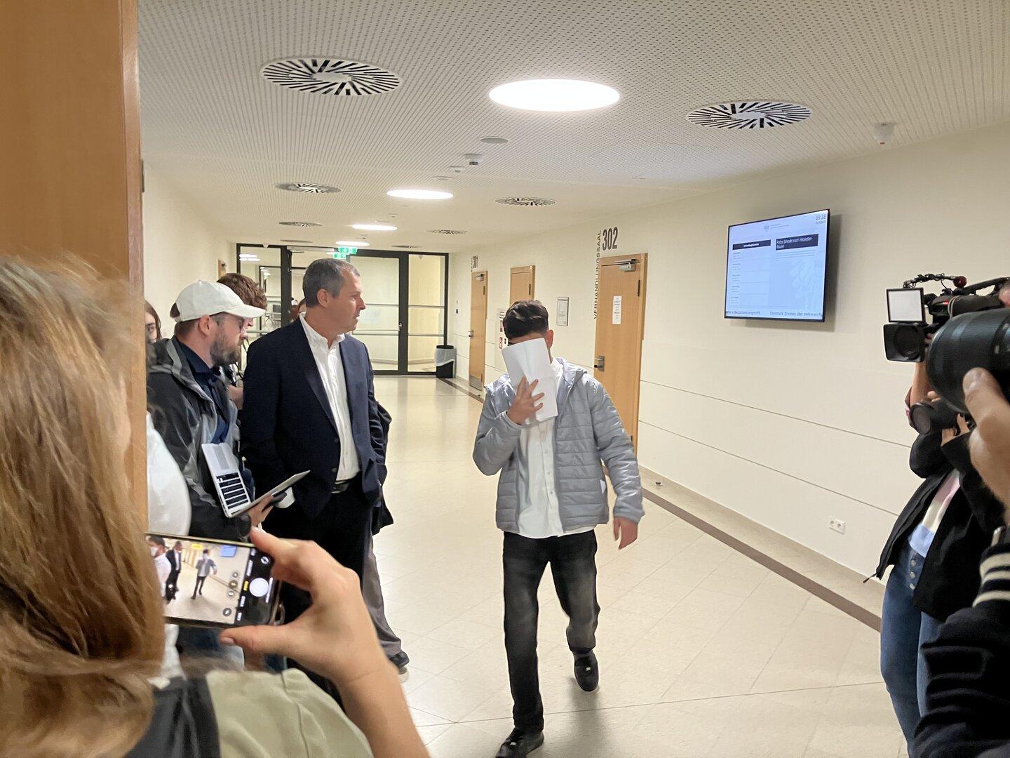 Freisprüche nach Sex mit Zwölfjähriger: Weitere Ermittlungen