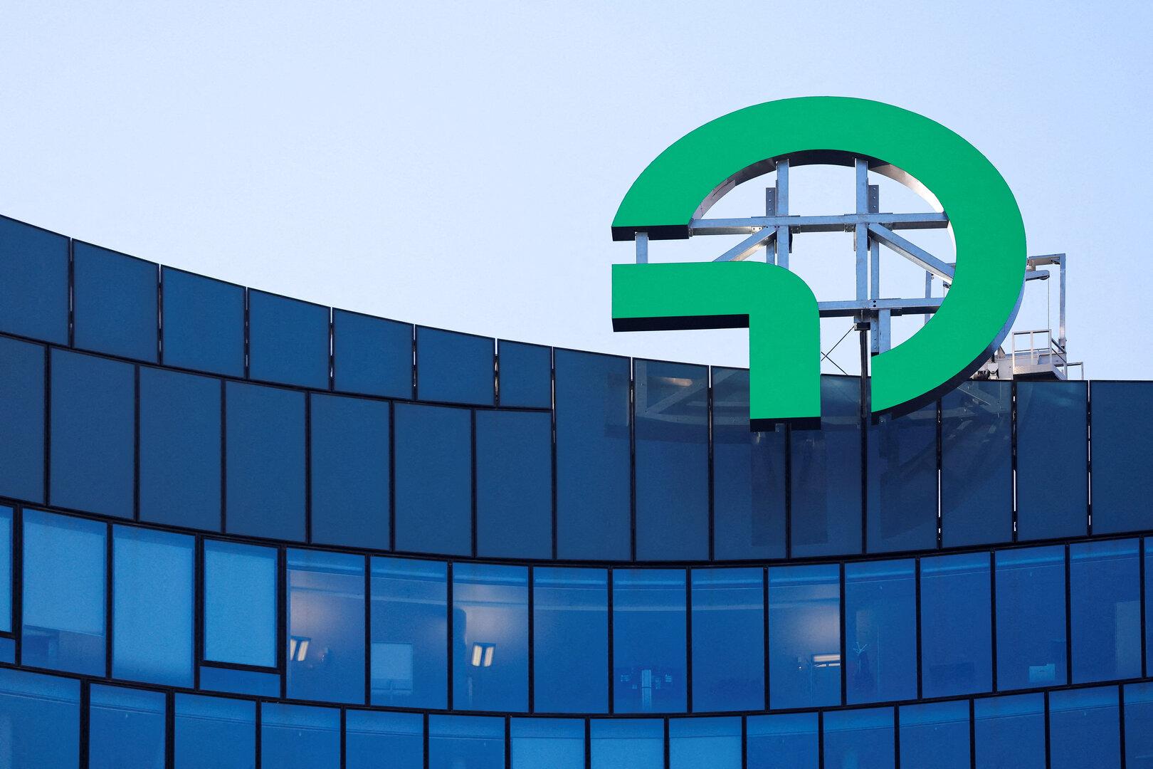 Preiskava proti zaposlenim v OMV zaradi domnevne vpletenosti v vojne zločine v Sudanu ustavljena