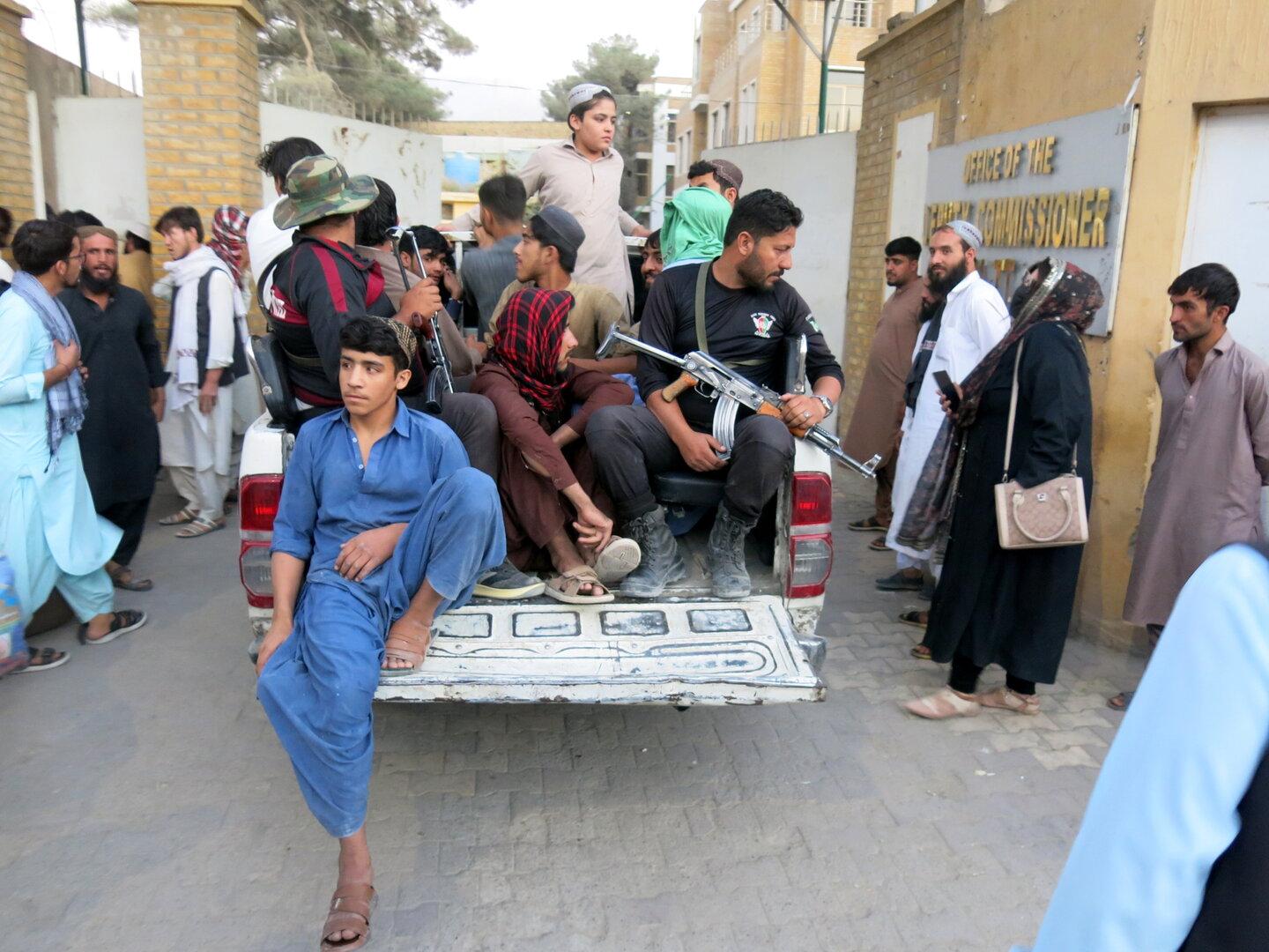 Erneut Gefechte im Grenzgebiet Afghanistan-Pakistan