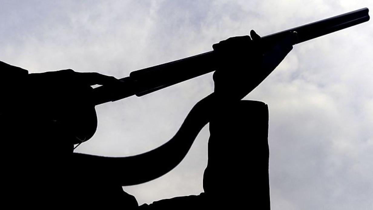 Mann (31) schoss Mädchen (8) mit Luftdruckgewehr in den Bauch