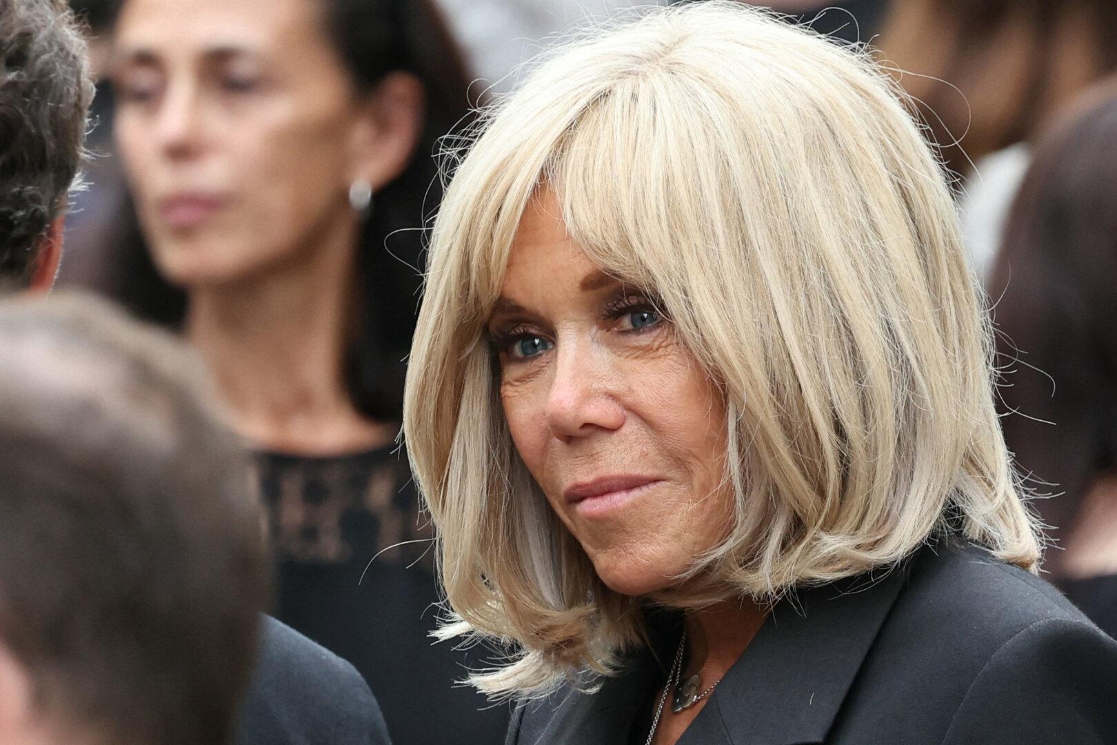 Bis zu 2 Jahre Haft: Brigitte Macron wehrt sich gegen Cybermobbing
