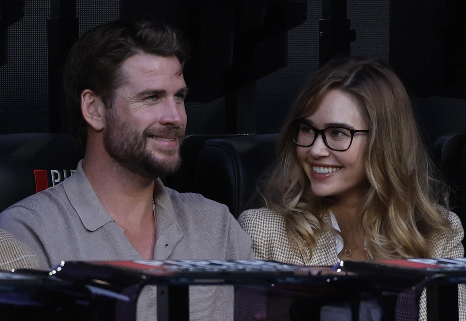 Liam Hemsworth prevzema vlogo Geralta v seriji The Witcher, ustvarjalci branijo kontroverzne odločitve