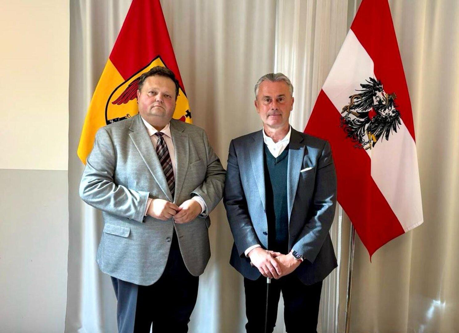 Blau und Türkis wollen Doskozil Misstrauen aussprechen