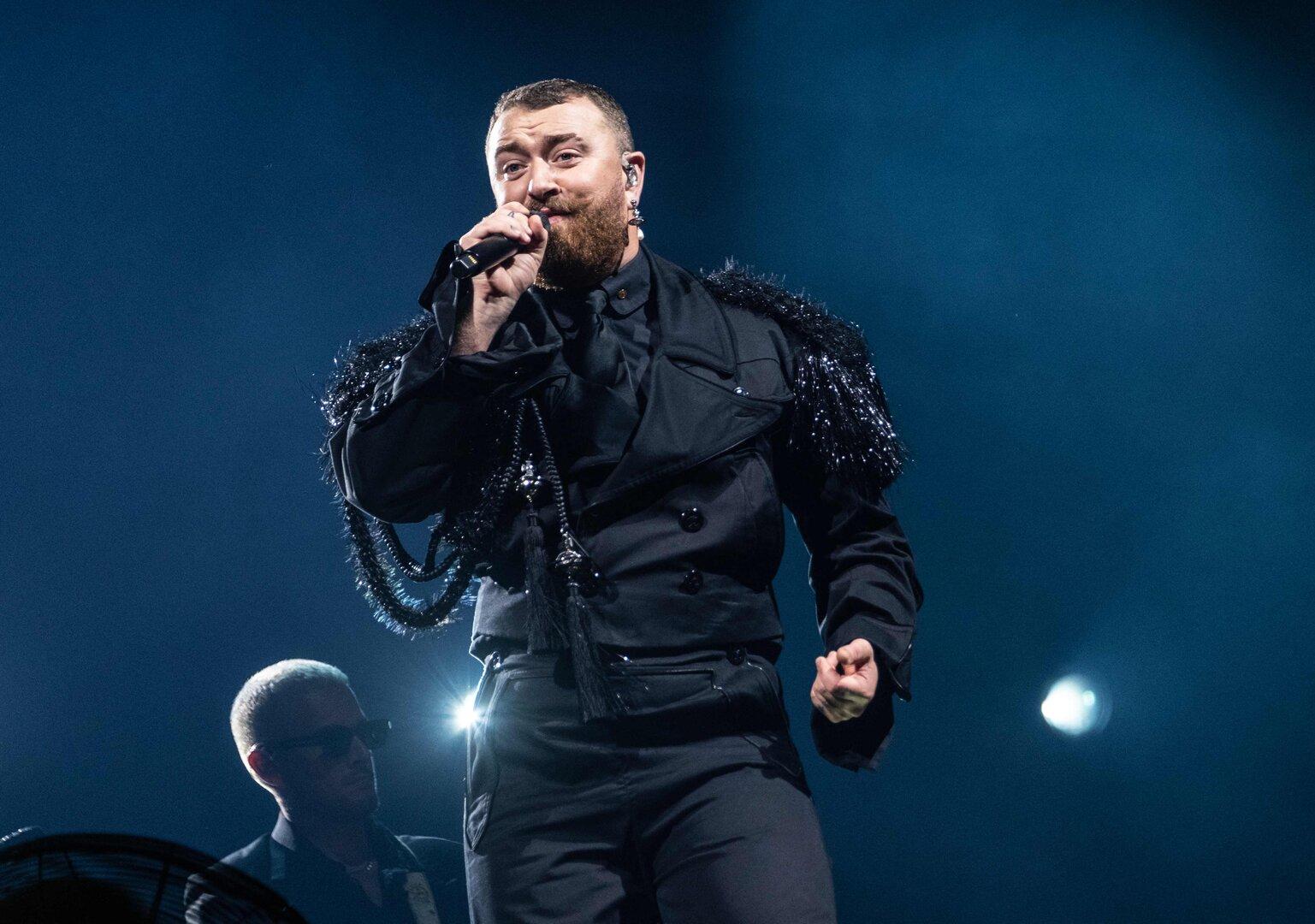 Nach Mobbing als Kind: Popstar Sam Smith ließ sich operieren