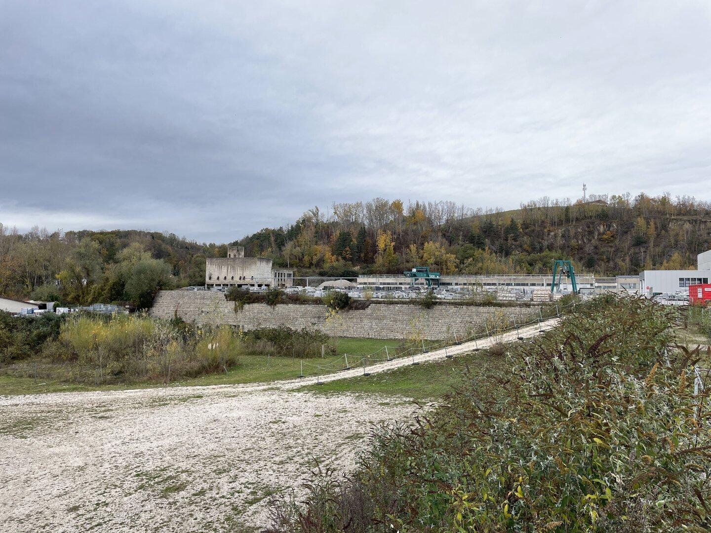 "Weg der Erinnerung": KZ-Gedenkstätte Gusen wird neu gestaltet
