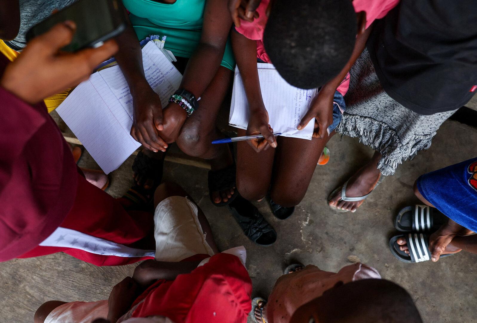 Nigeria: 50 der 300 entführten Schüler konnten flüchten