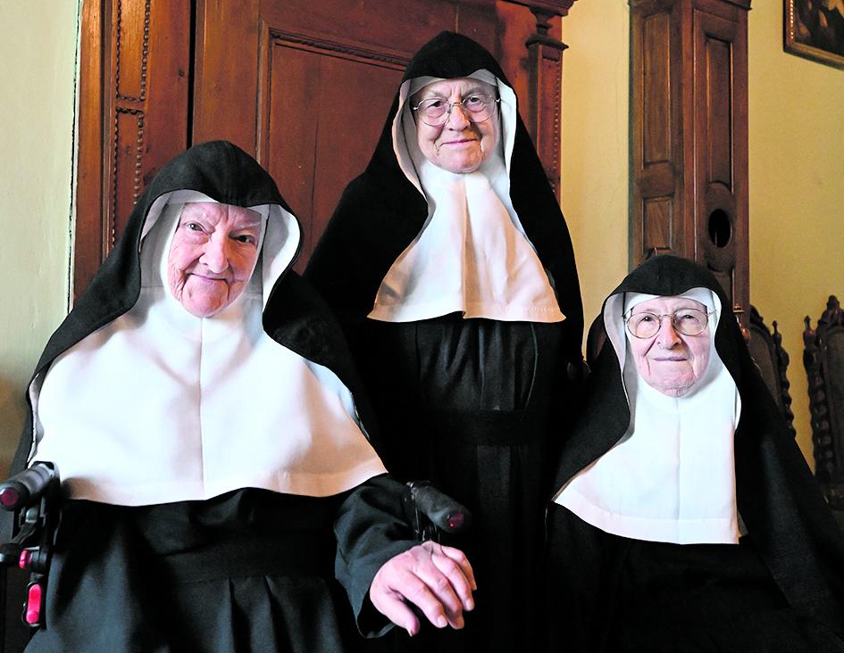 Nonnen dürfen im Kloster Goldenstein bleiben - aber nichts mehr posten
