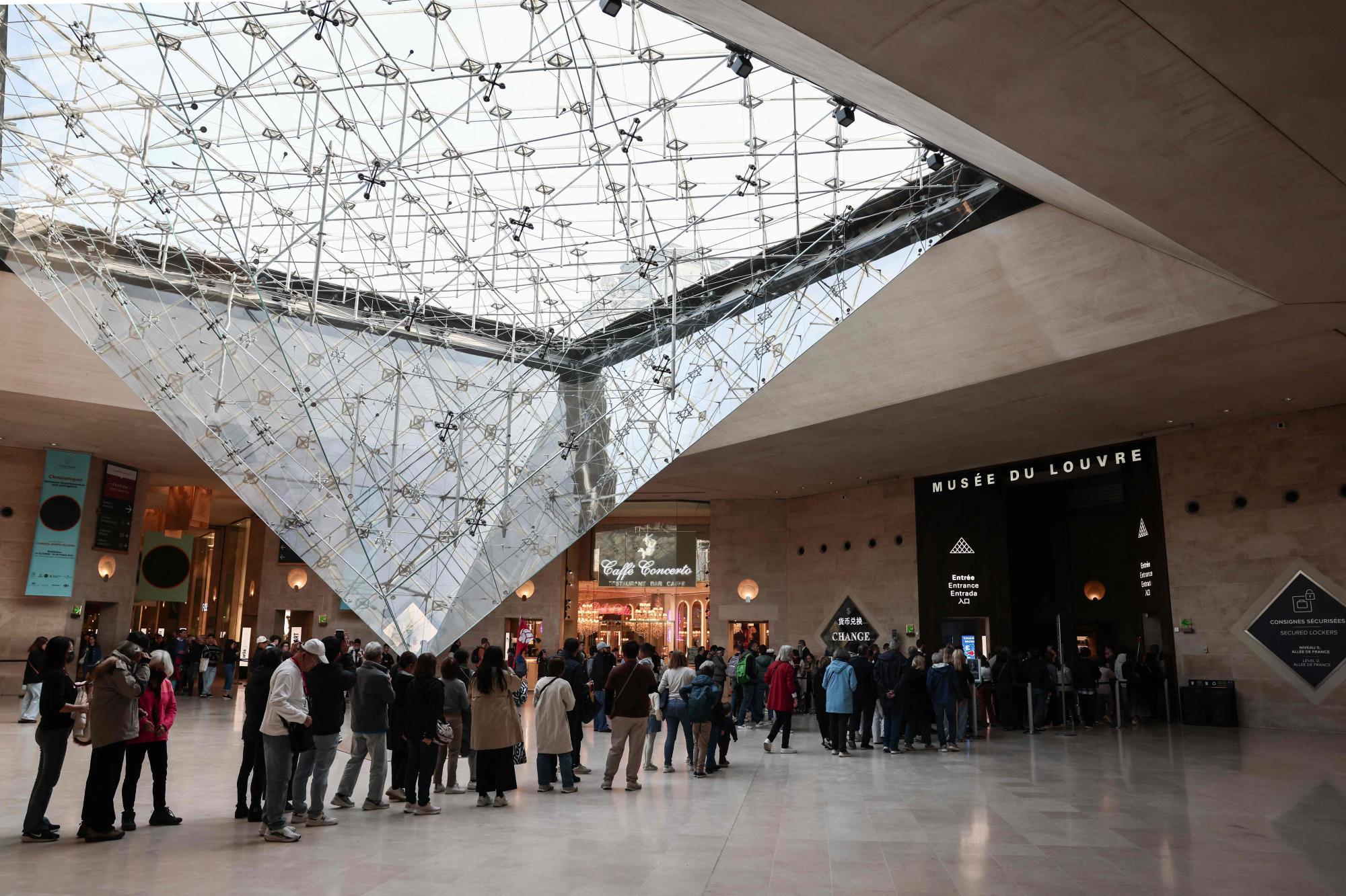 Diese Touristen müssen im Louvre künftig 45 Prozent mehr zahlen