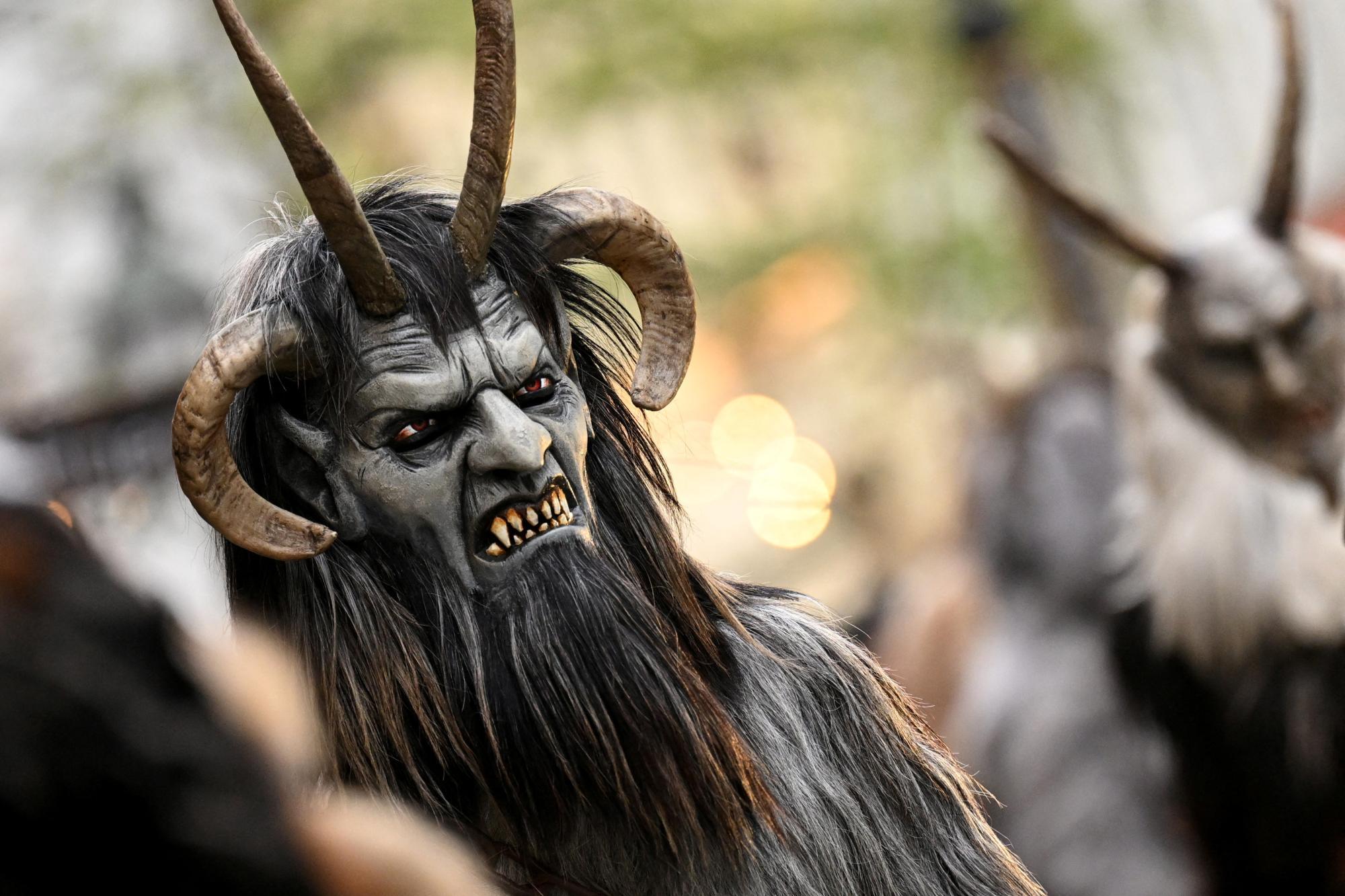 Krampusse attackierten Familienvater (44) und verletzten ihn schwer