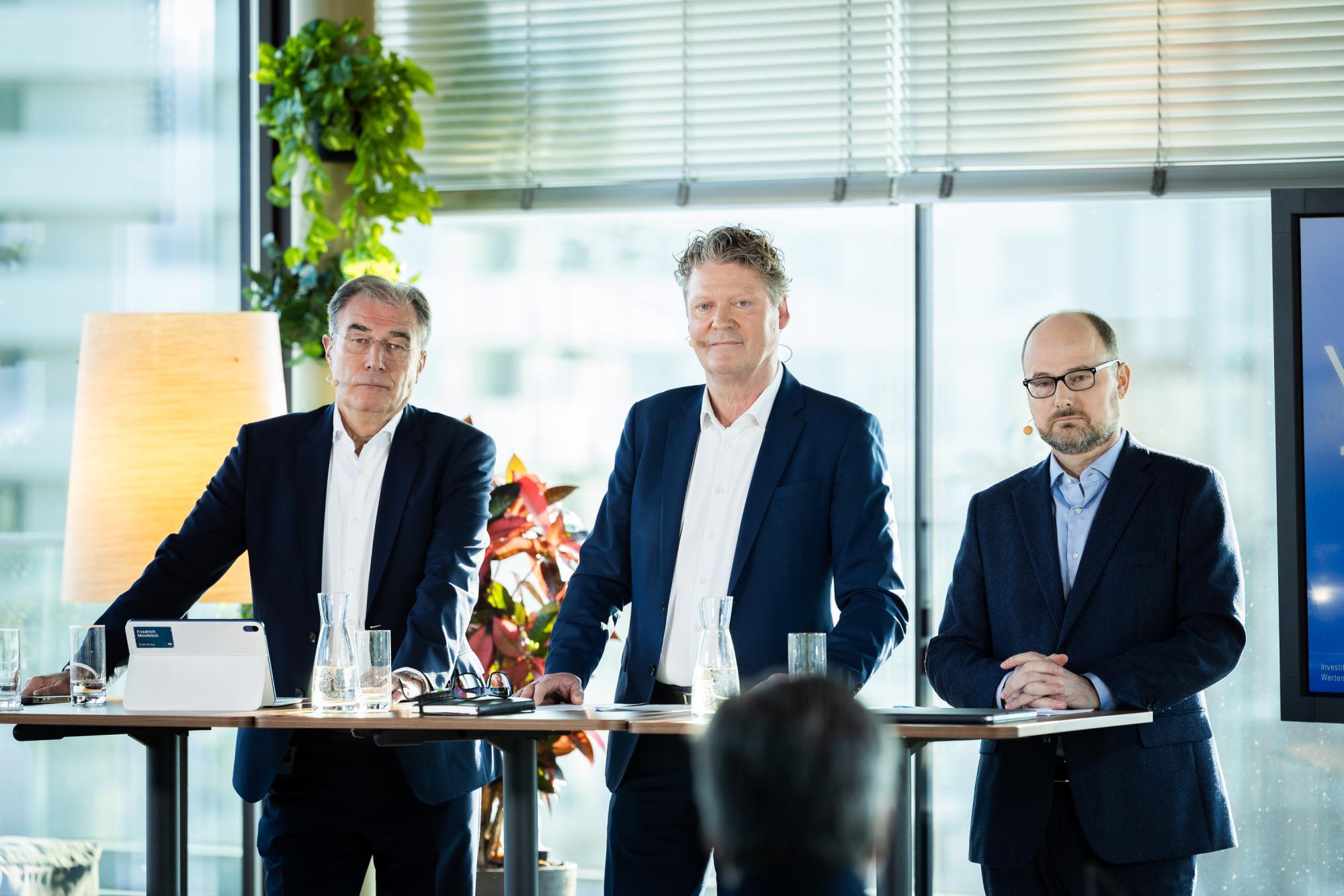 Fritz Mostböck, Rainer Hauser und Gerold Permoser bei der Vorstellung des "Erste Insight 2026". Fritz Mostböck, Rainer Hauser und Gerold Permoser bei der Vorstellung des "Erste Insight 2026".