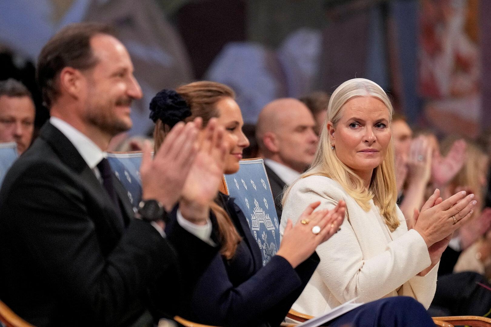 Nach Mette Marits Epstein-Interview: Schwere Vorwürfe und Ermittlungen gegen TV-Sender