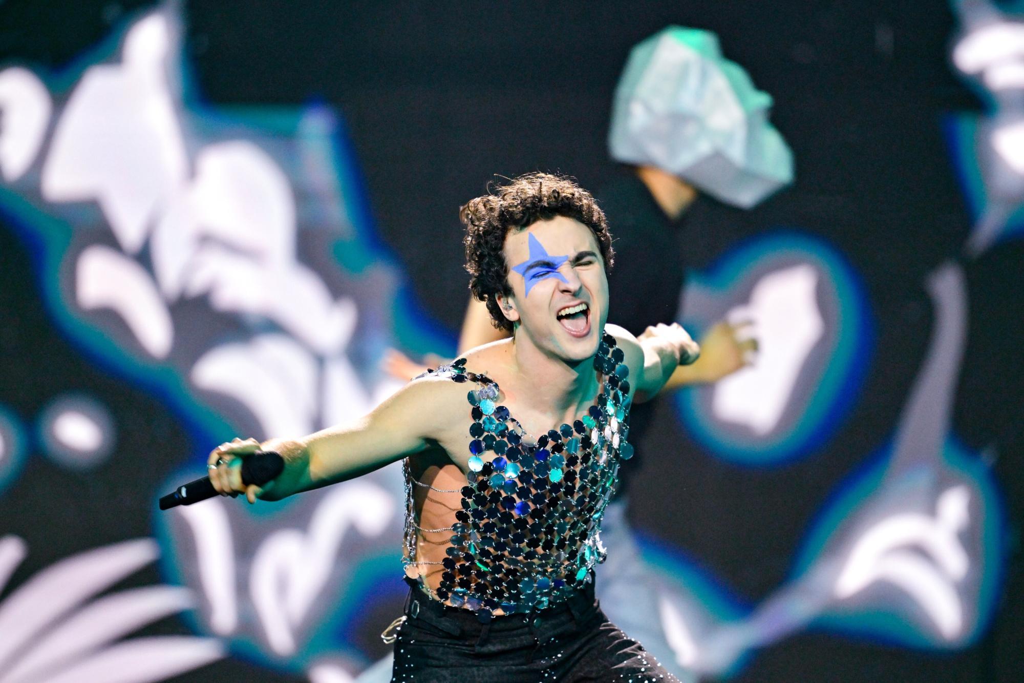 Offizielles Video von Cosmós Song-Contest-Beitrag "Tanzschein" online