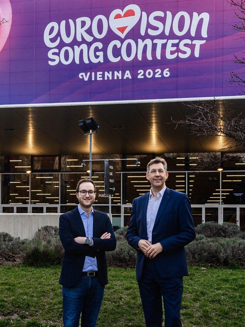 Sonntagsöffnung: Neos auf Konfrontationskurs mit SPÖ