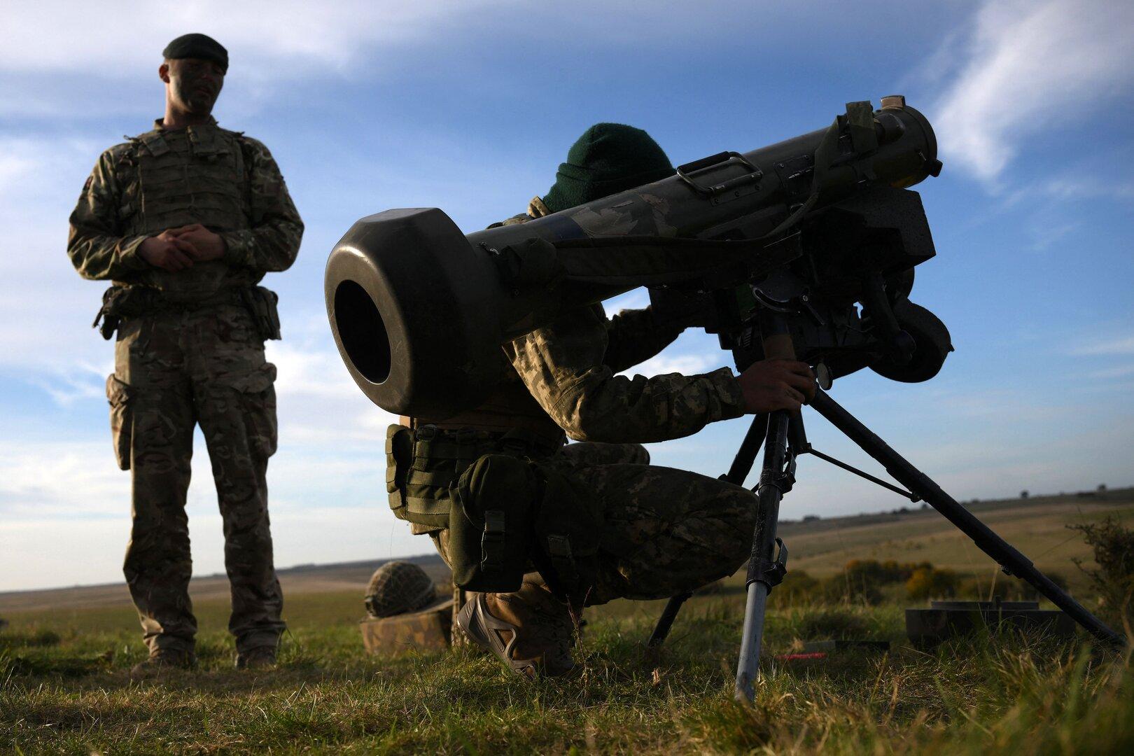 FILES-UKRAINE-RUSSIA-CONFLICT-WAR-US-WEAPONS