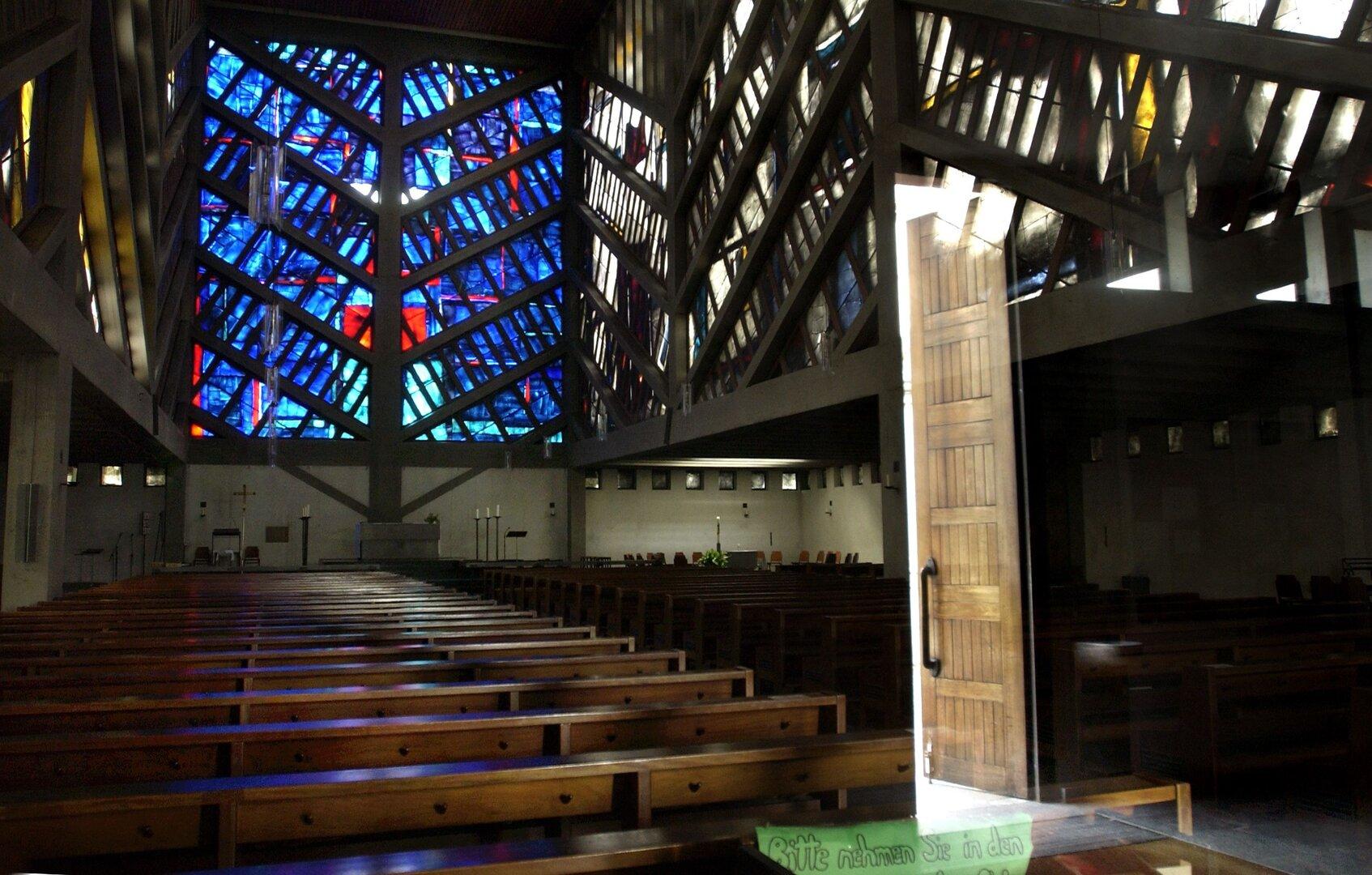 Zwischen Abschottung und Anpassung