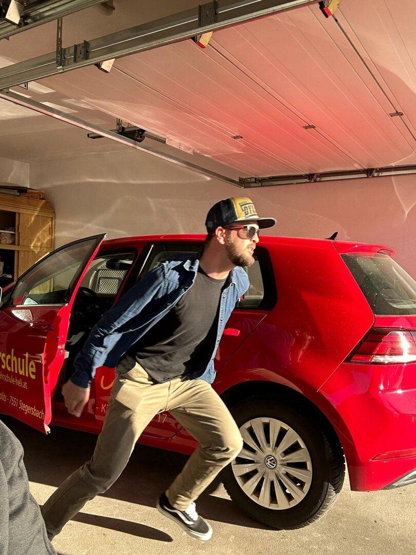 Fahrschullehrer: "Frauen fahren nicht schlechter, im Gegenteil"