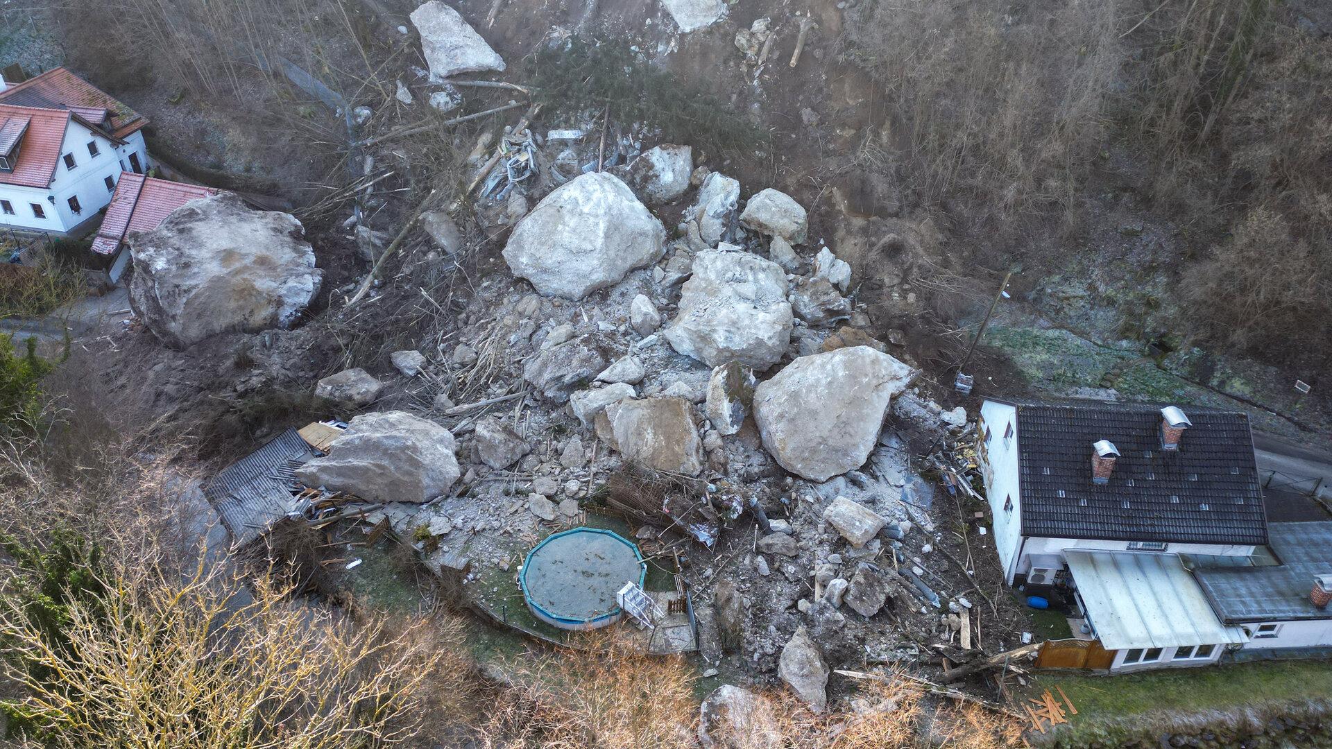 Landesgericht Steyr: Prozess nach tödlichem Felssturz gestar
