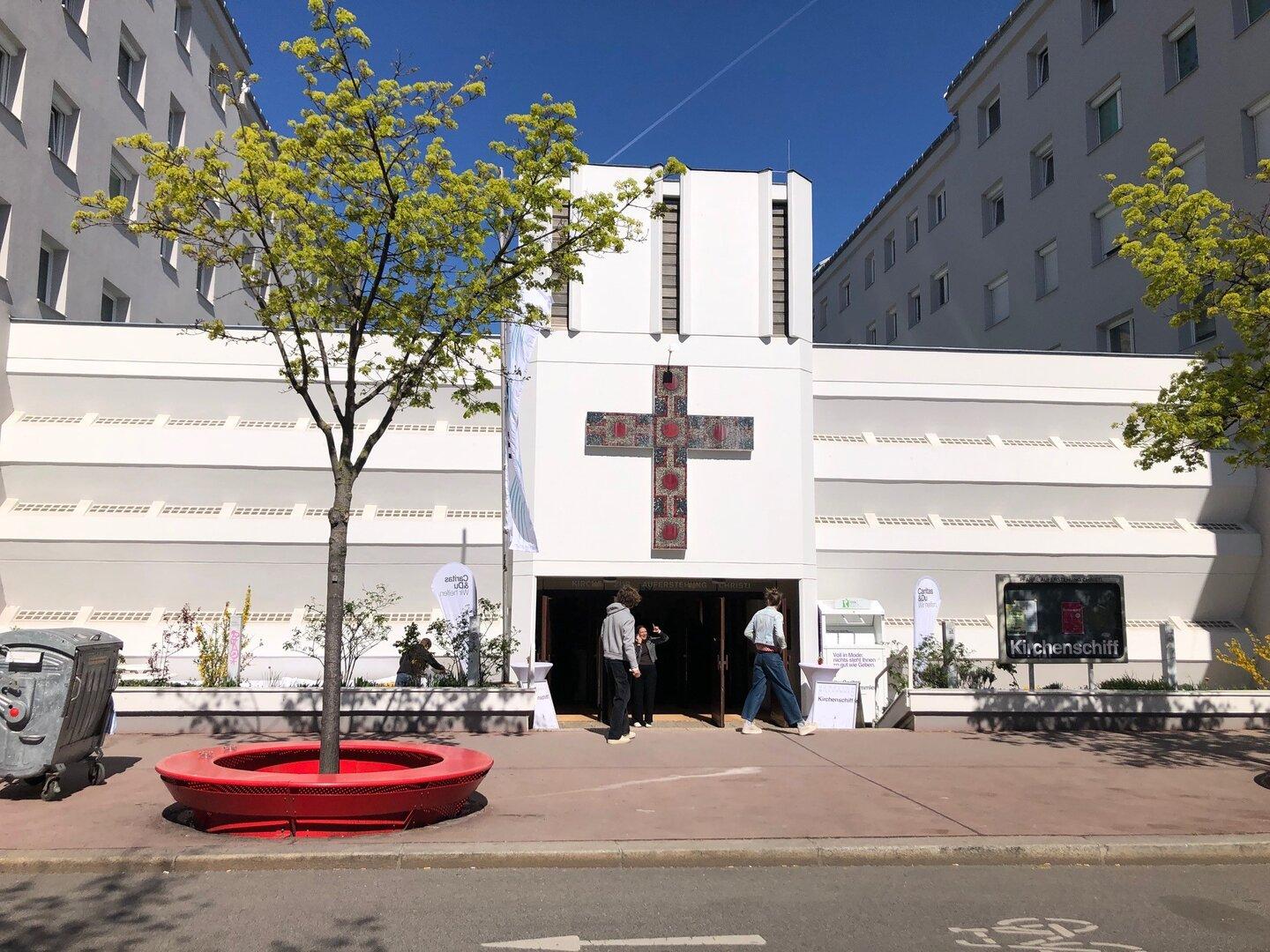 Wiener Kirche mit progressivem Akzent: Zwischen Café und Gottesdienst