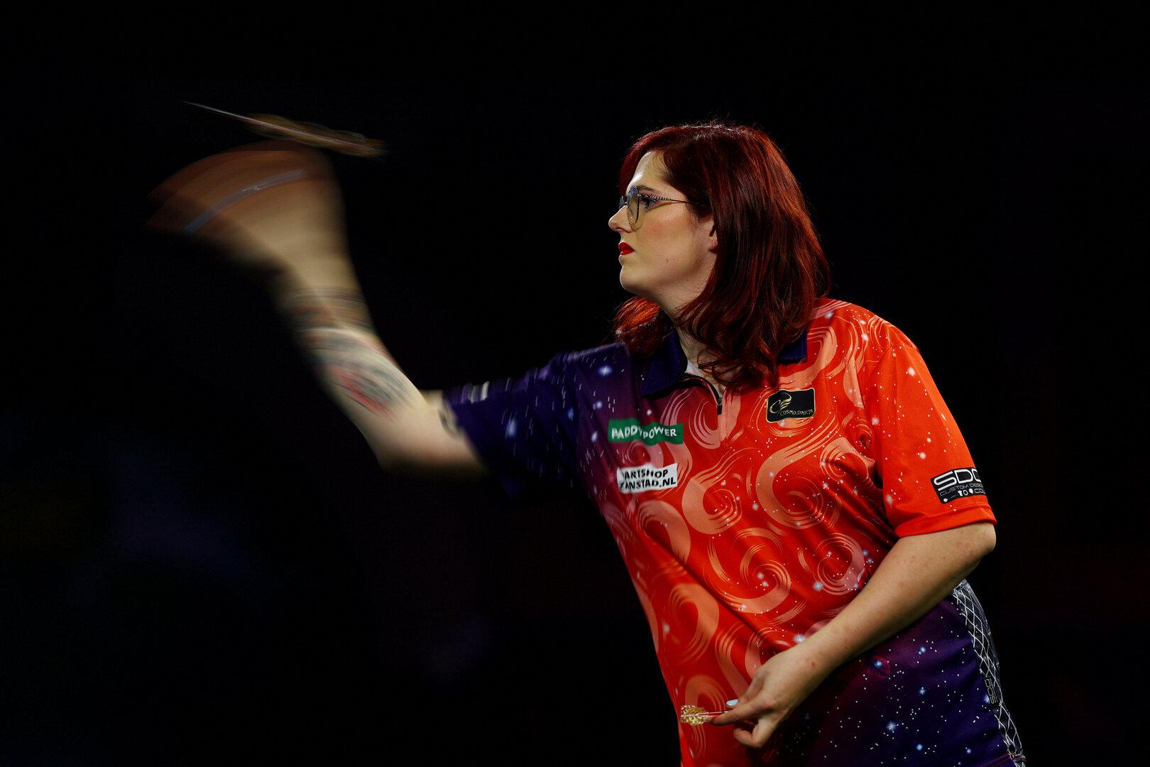 Darts: Transfrauen werden von Frauen-Turnieren ausgeschlossen