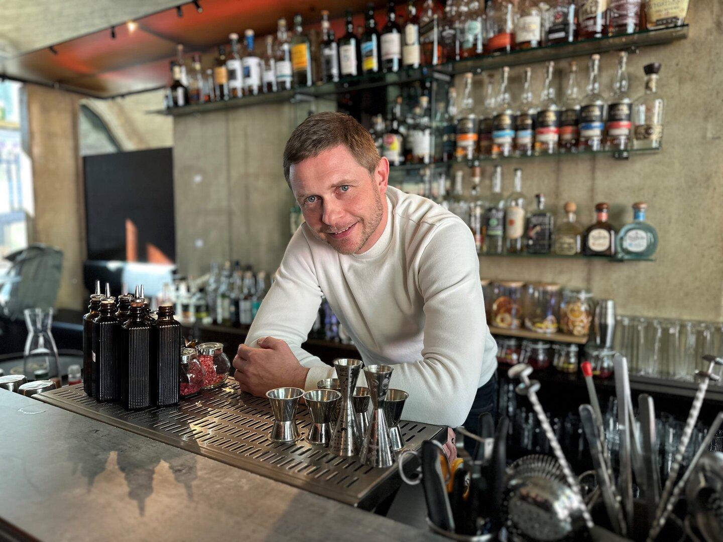 Top-Barkeeper über alkoholfreie Drinks: 