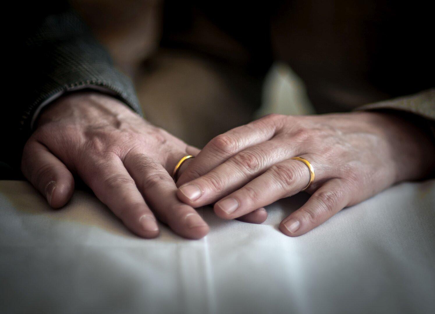 Krebsrisiko: Verheiratete erkranken laut Studie seltener