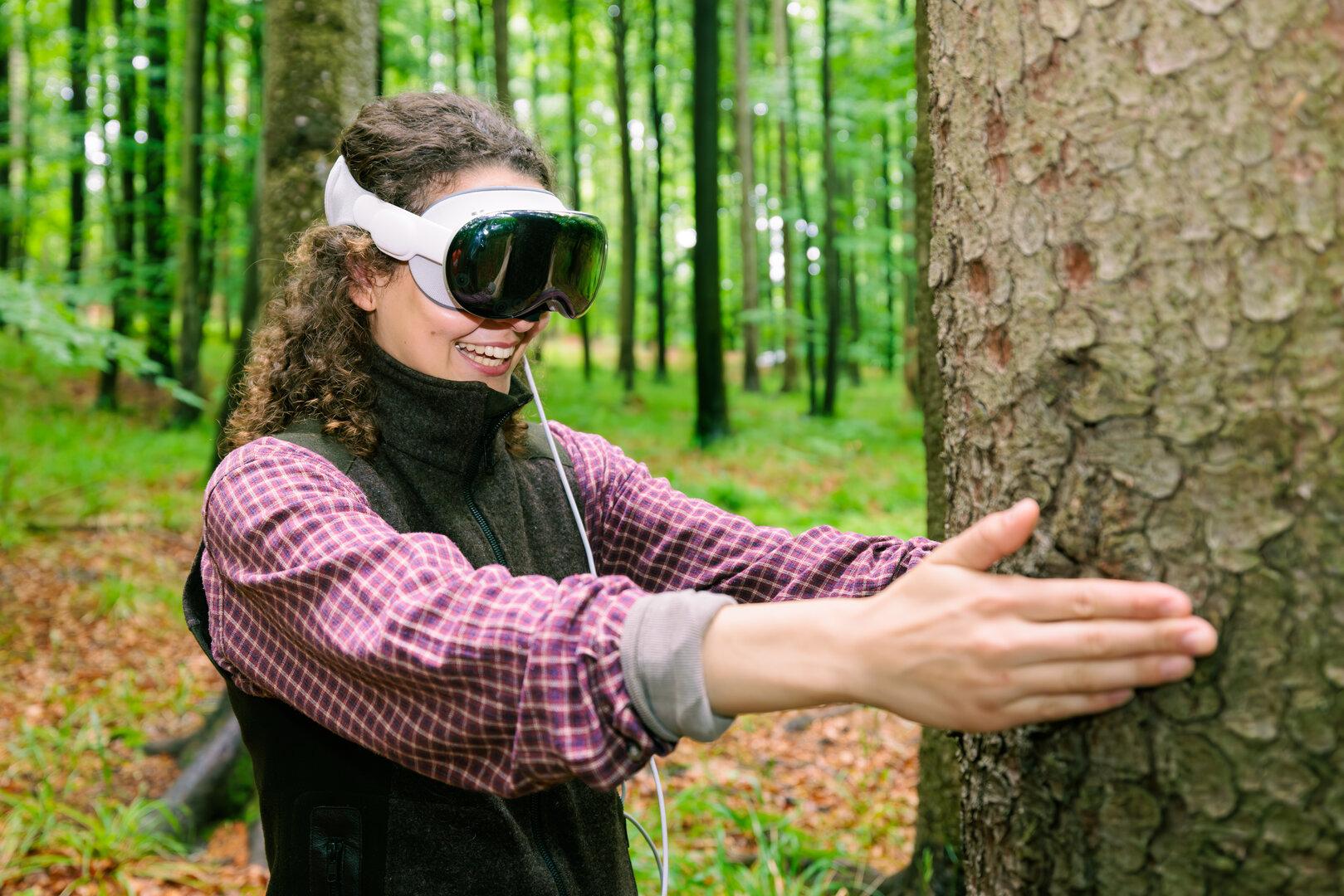 Waldinventur per Smartphone-App: So misst LaDiWaldi den Wald