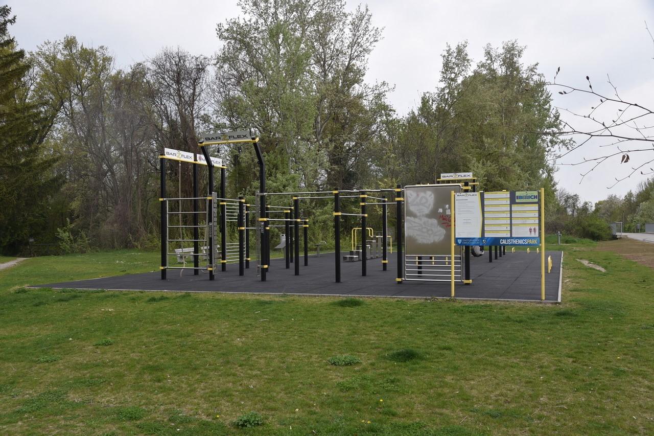 Neunjährige in Ebreichsdorf von Jugendlichen bedroht und verletzt