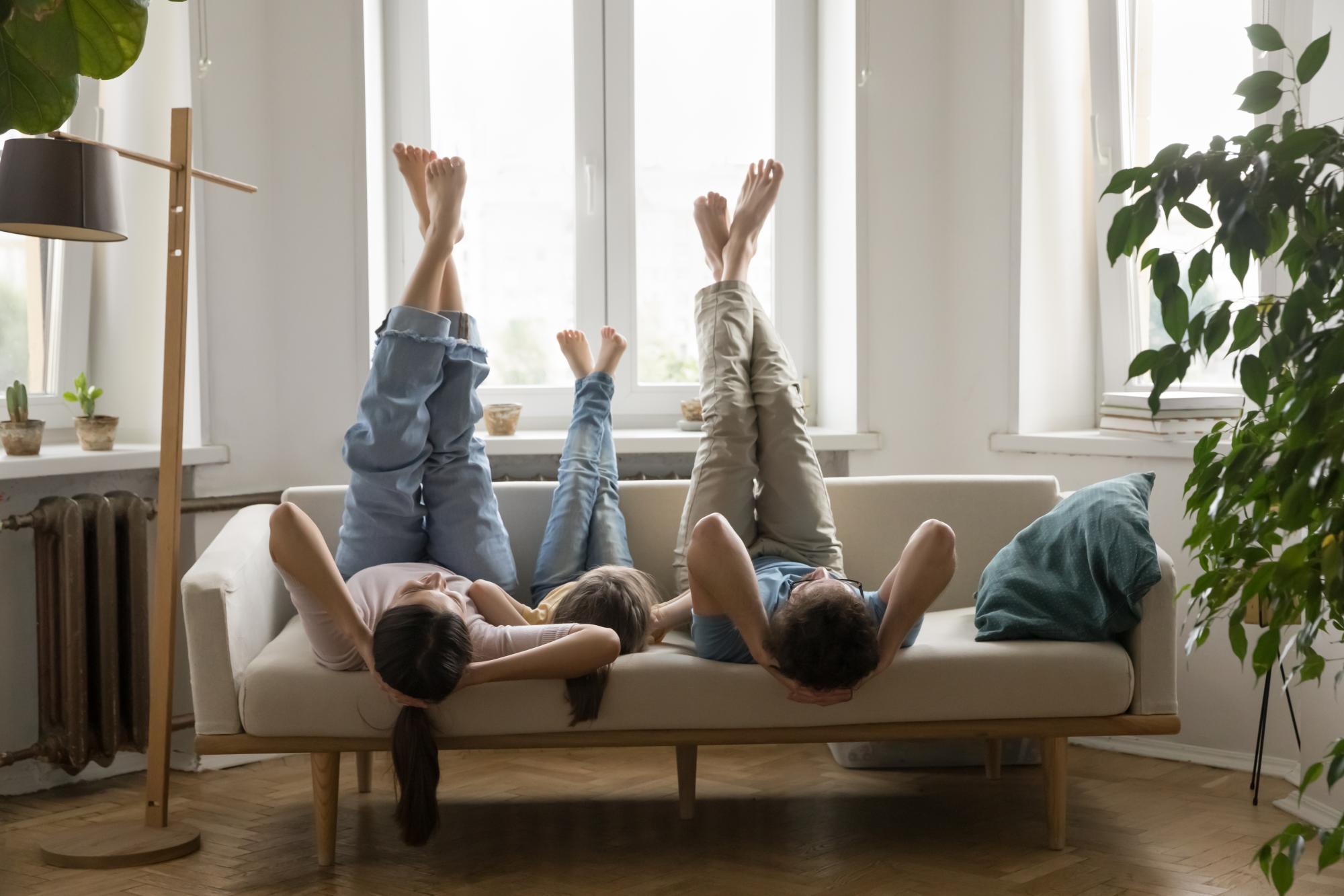 Sofa-Lust statt Sofa-Frust? So finden Sie die ideale Couch für das Wohnzimmer