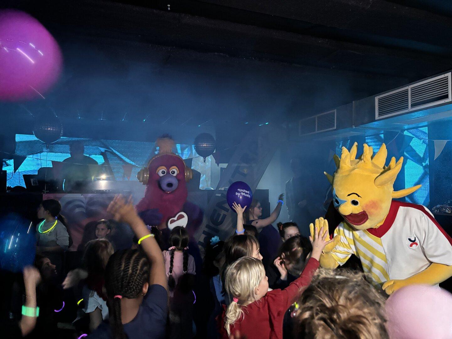 Party für jüngste ESC-Fans: Kinder erobern Nachtclub