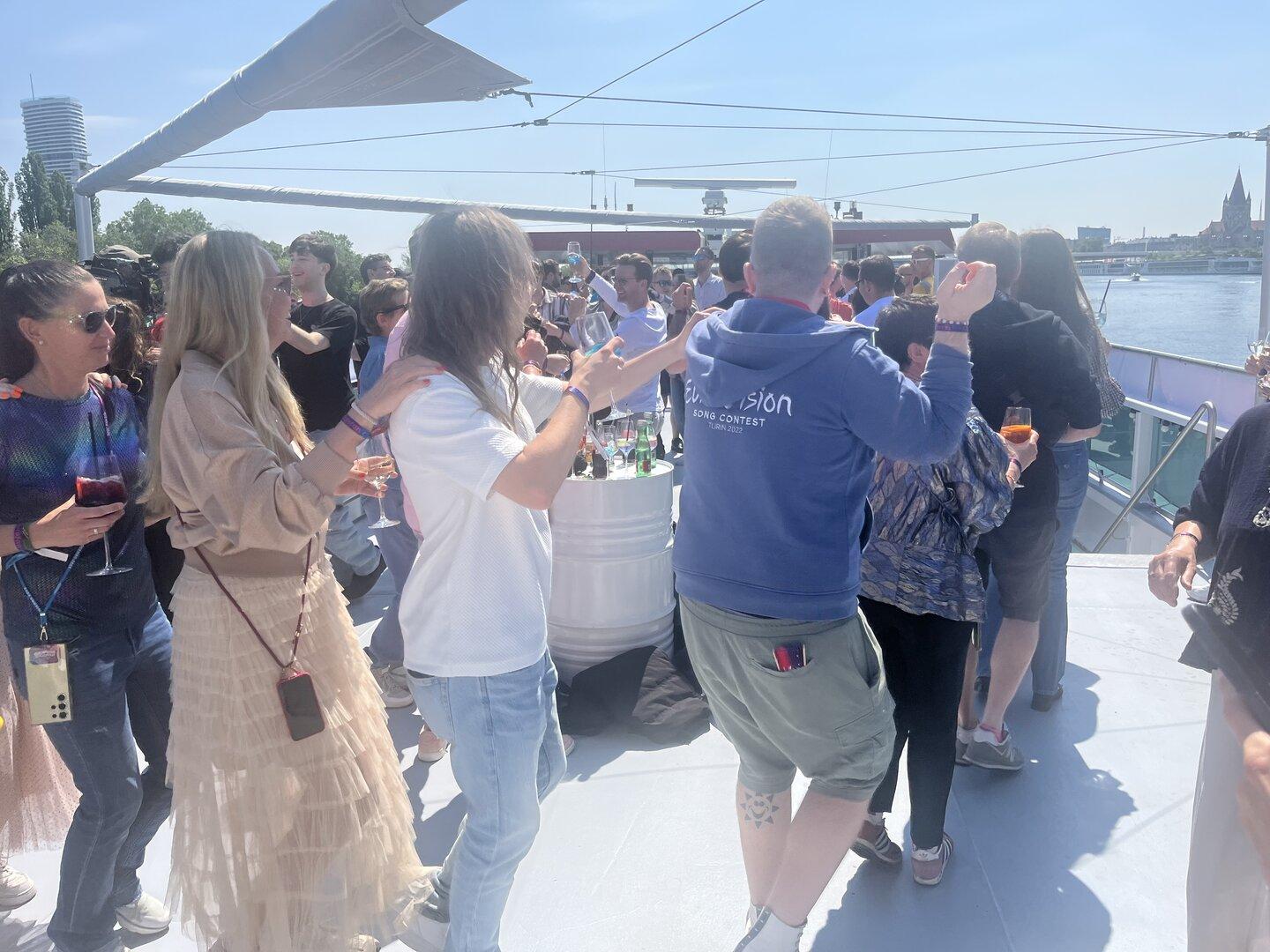 Schifffahrt für ESC-Fans: Auf der Donau mit DJ Douze Points