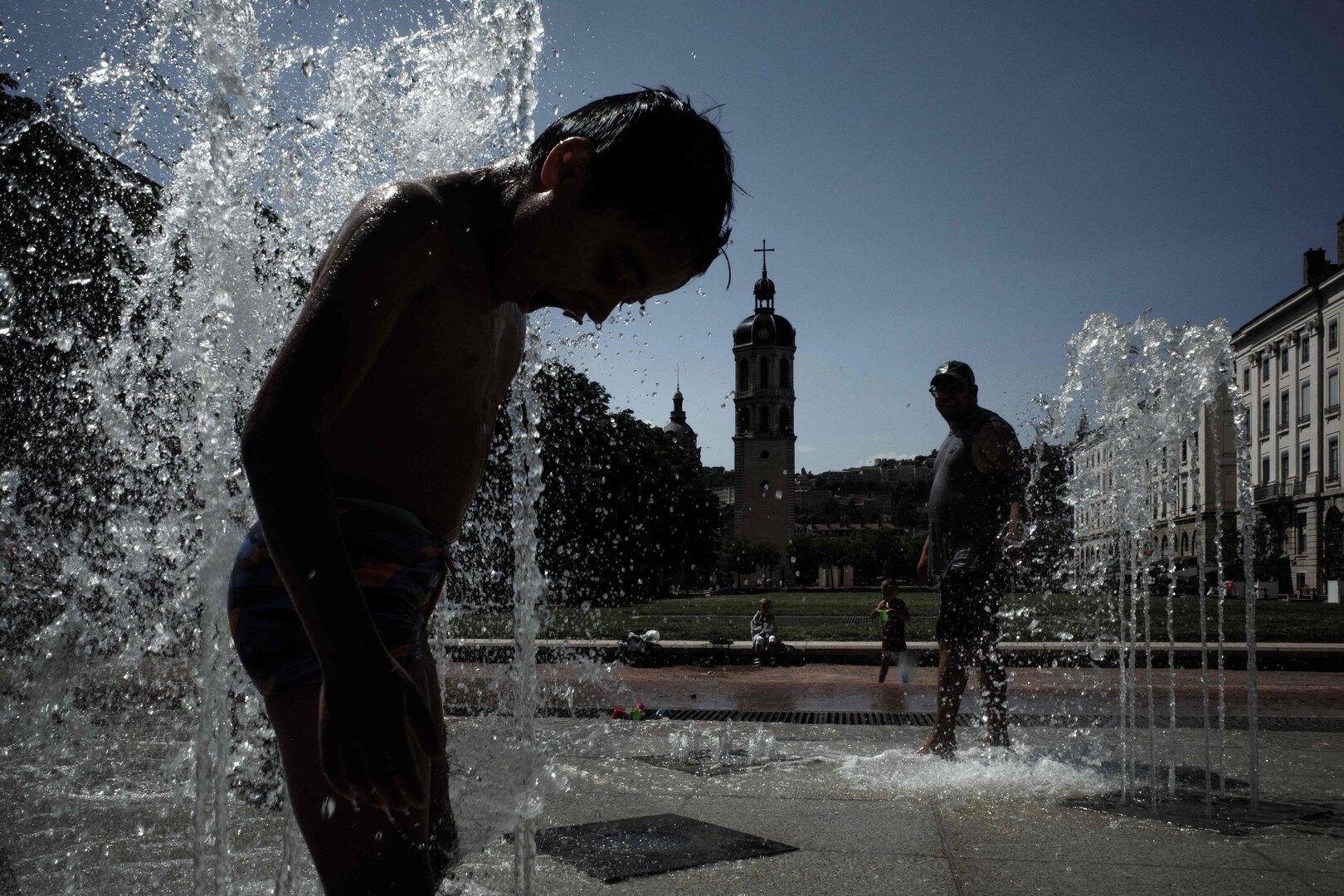Bis zu 39 Grad: Hitzewarnung in Frankreich und Italien