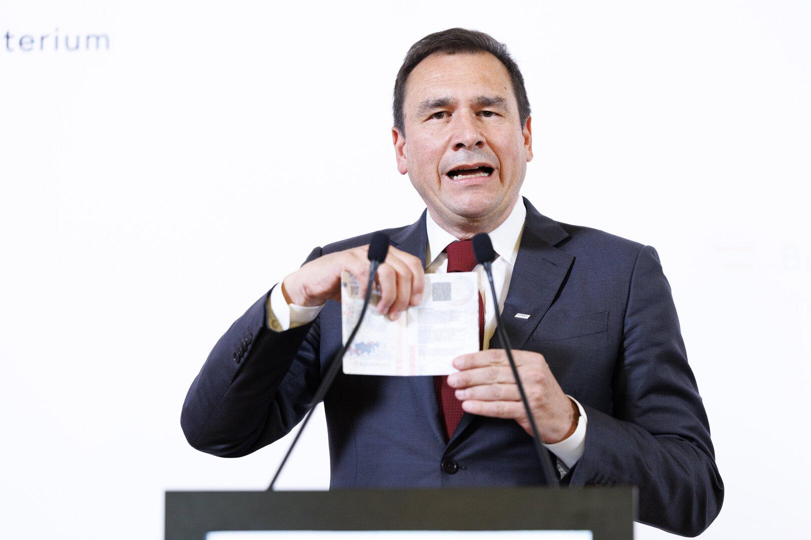 Zwei Millionen neue Reisepässe: Warum Fälscher bisher scheitern