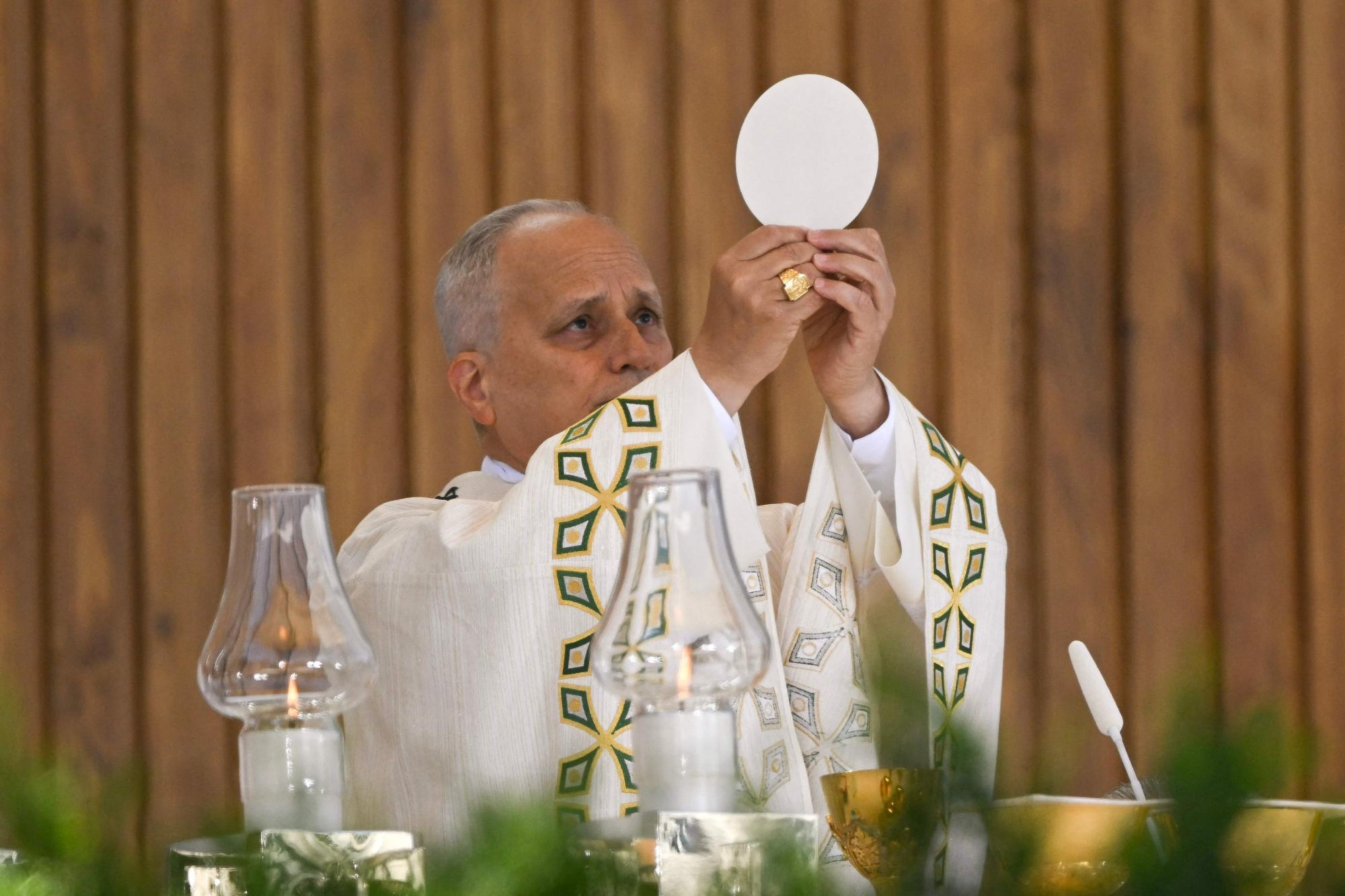 Massen-Ansturm: Papst-Messe in Madrid vor Millionen-Publikum