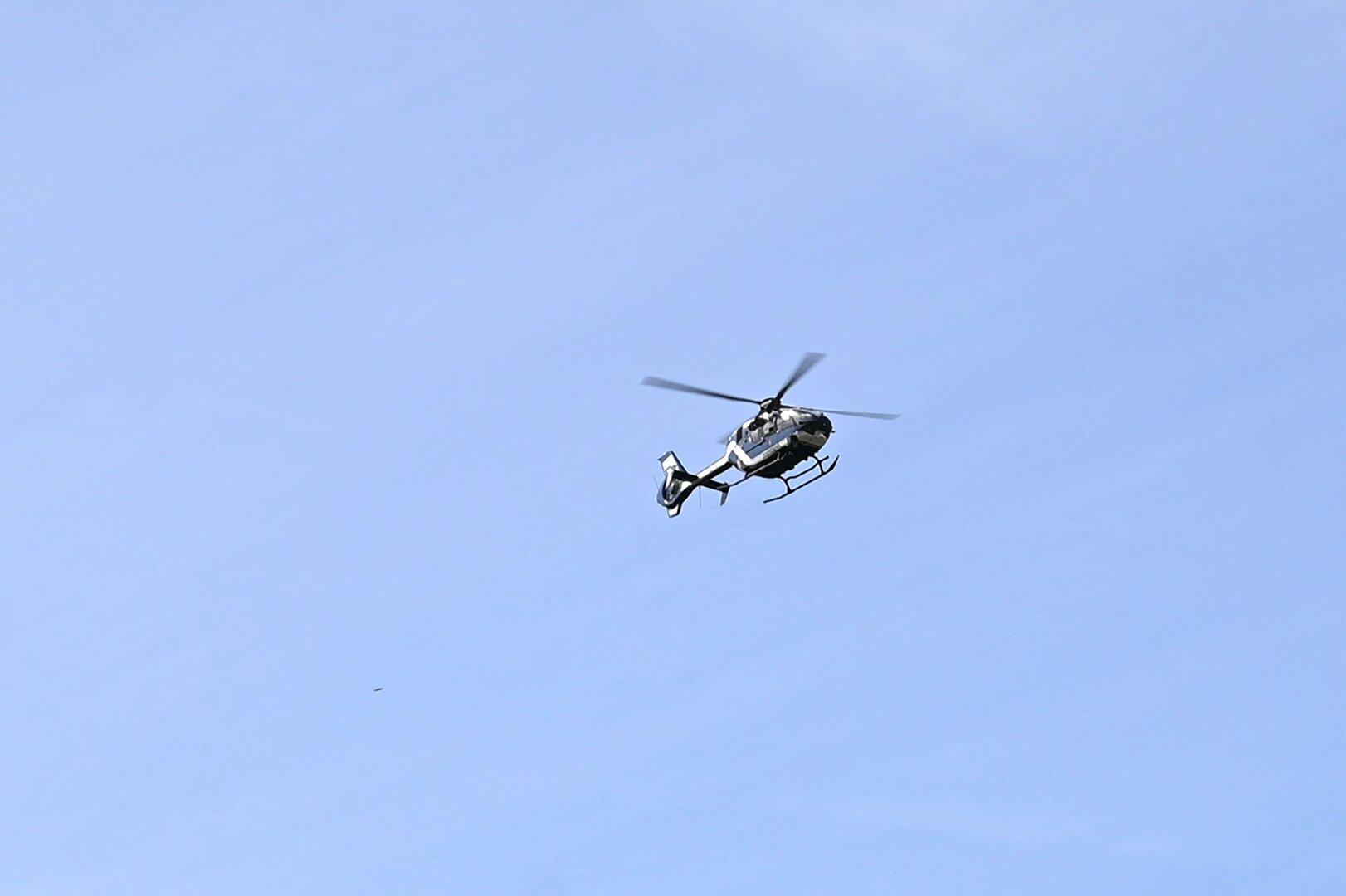 Frankreich: Polizeihubschrauber bei Vermissten-Suche abgestü