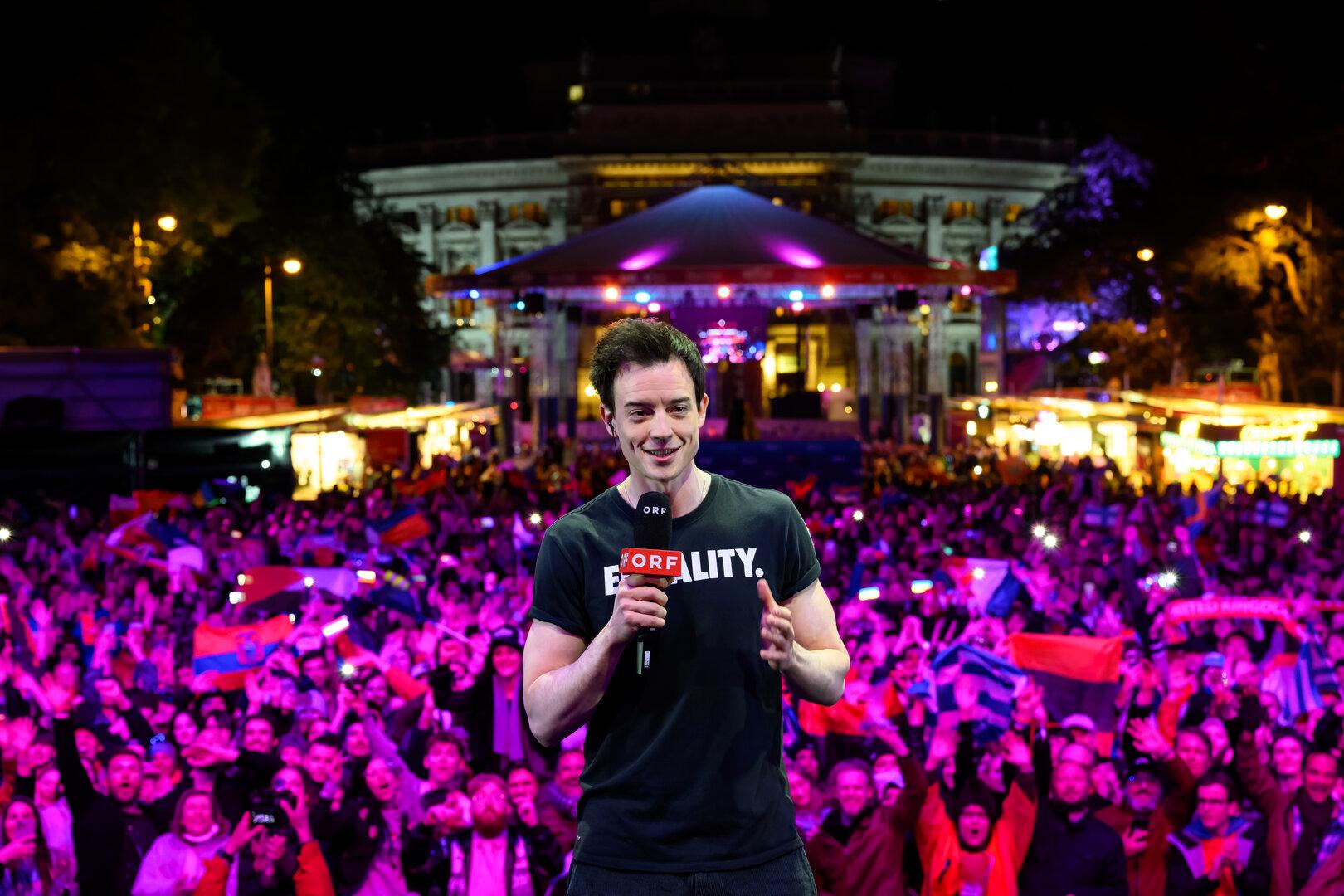 Ö3-Moderator Philipp Hansa nimmt emotional Abschied von sein