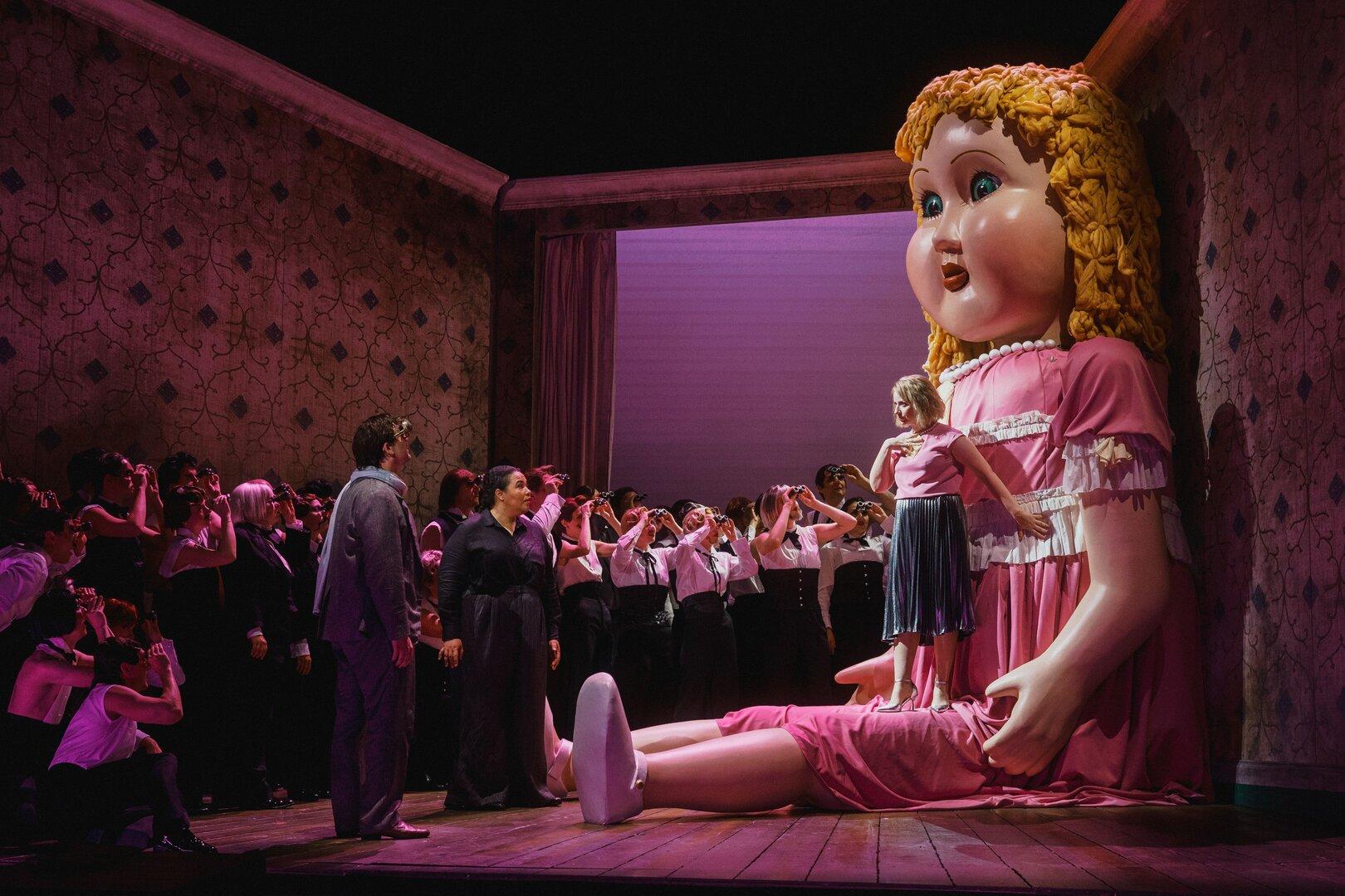 "Hoffmanns Erzählungen" an der Volksoper: Maßregelungen eine