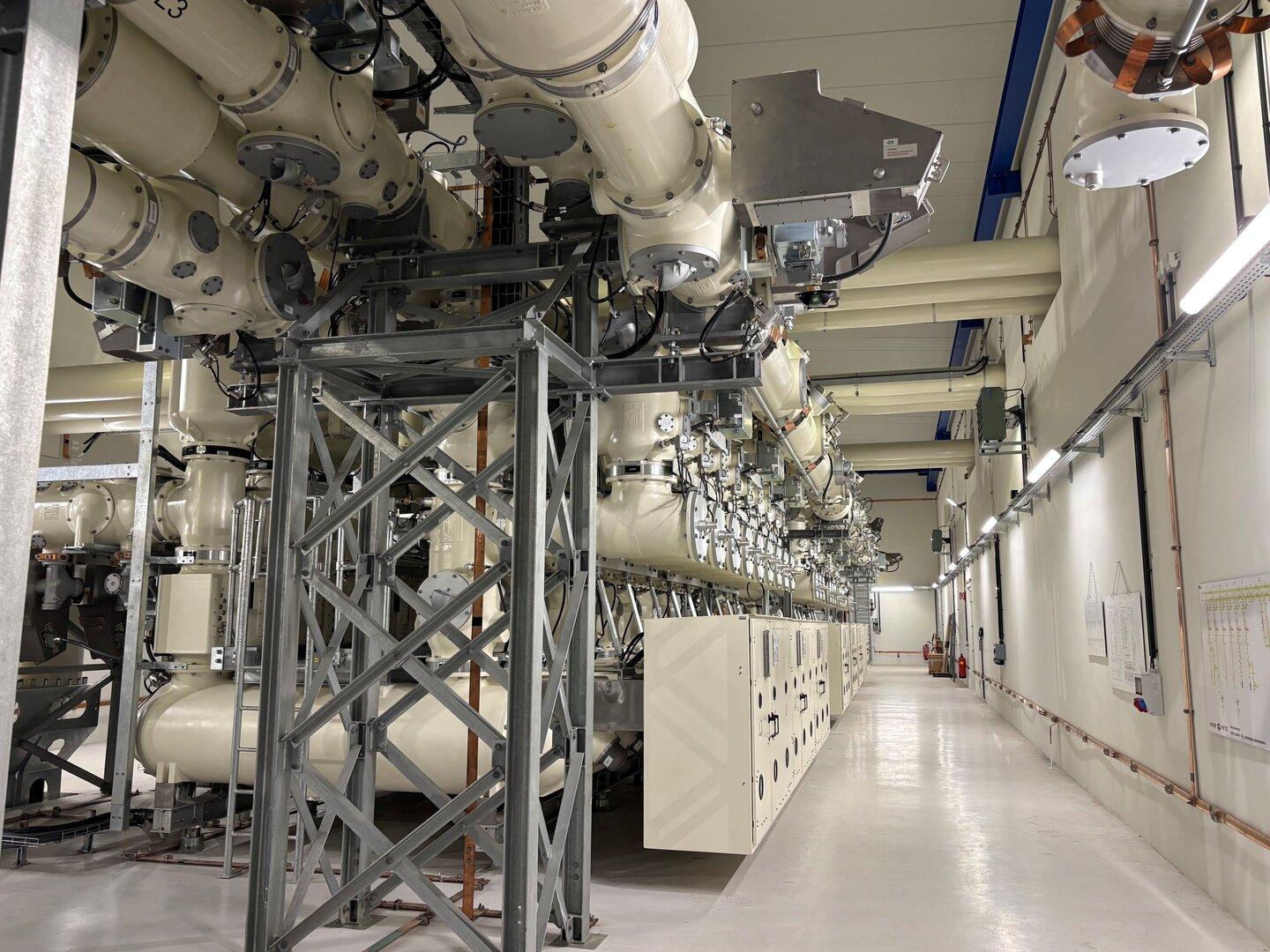 Wiens größtes Umspannwerk geht erneut ans Netz