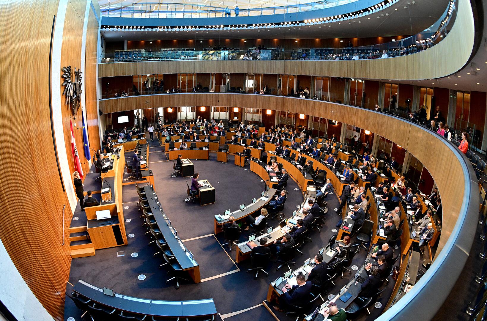 Mehr Steuergeld für die Parteien?