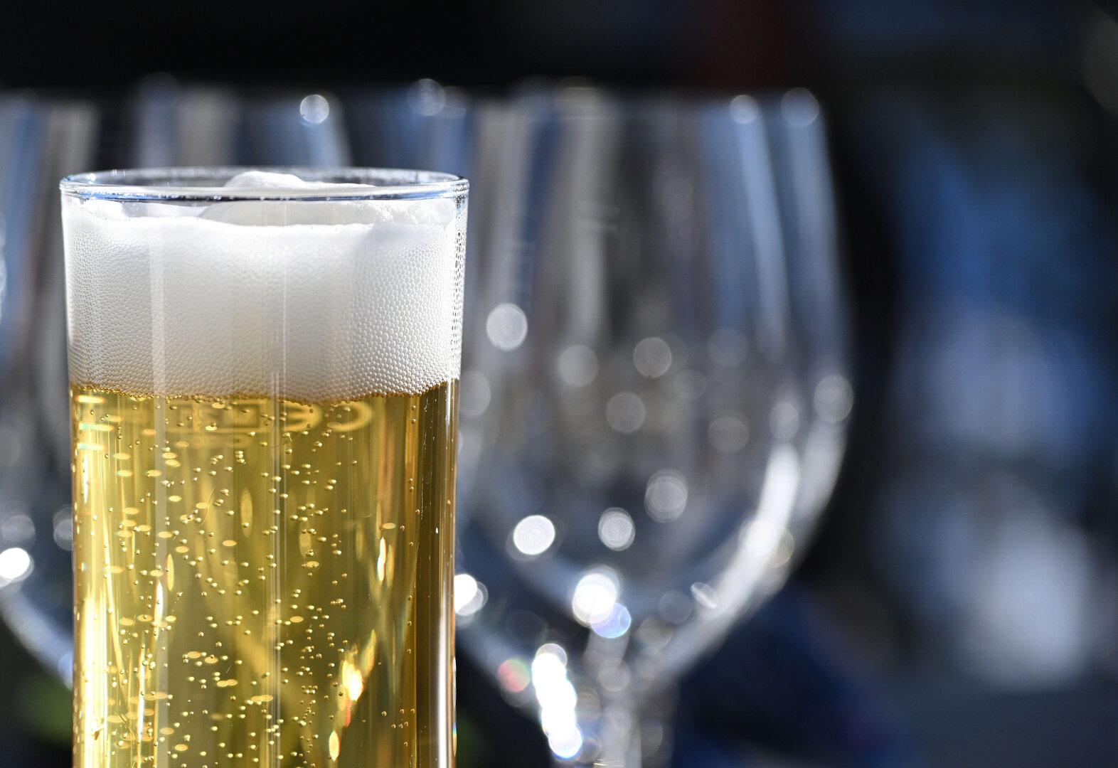 Krebs durch Alkohol: Ab welcher Menge das Risiko steigt
