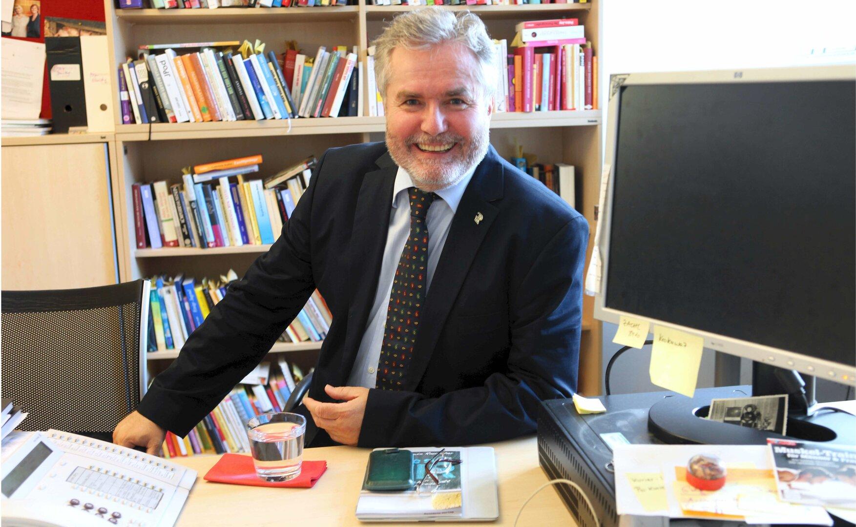 Ex-Rektor Rauscher vergleicht sich mit Bildungsministerium