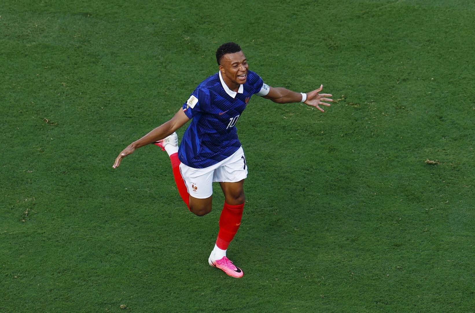 Kylian Mbappe jubelt über das 1:0 für Frankreich