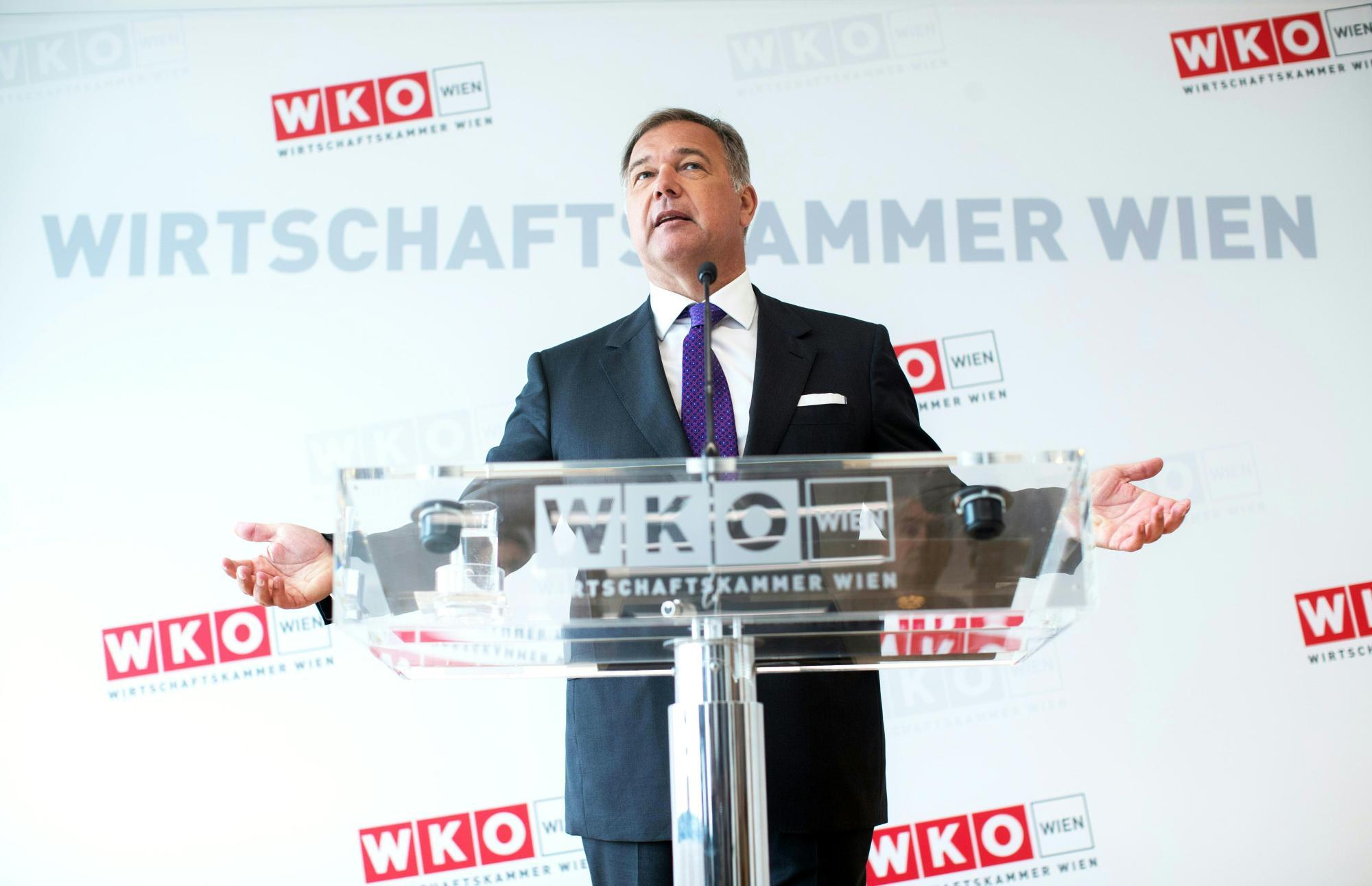 ++ ARCHIVBILD ++ WIENER WIRTSCHAFTSKAMMERCHEF WALTER RUCK TRITT ZURÜCK